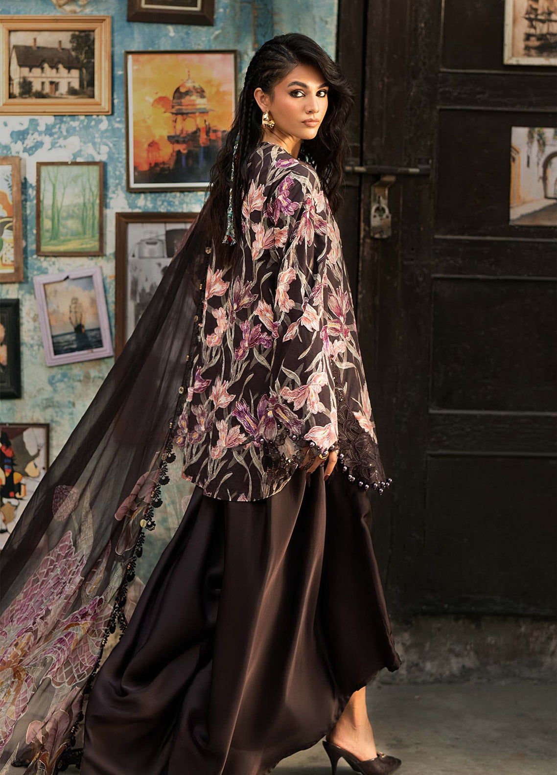 M.Prints Sounds By Maria B Embroidered Cambric 3 Piece Unstitched Suit MB26MPS D-MPT-3104-B M.Prints Sounds By Maria B Embroidered Cambric 3 Piece Unstitched Suit MB26MPS D-MPT-3104-B