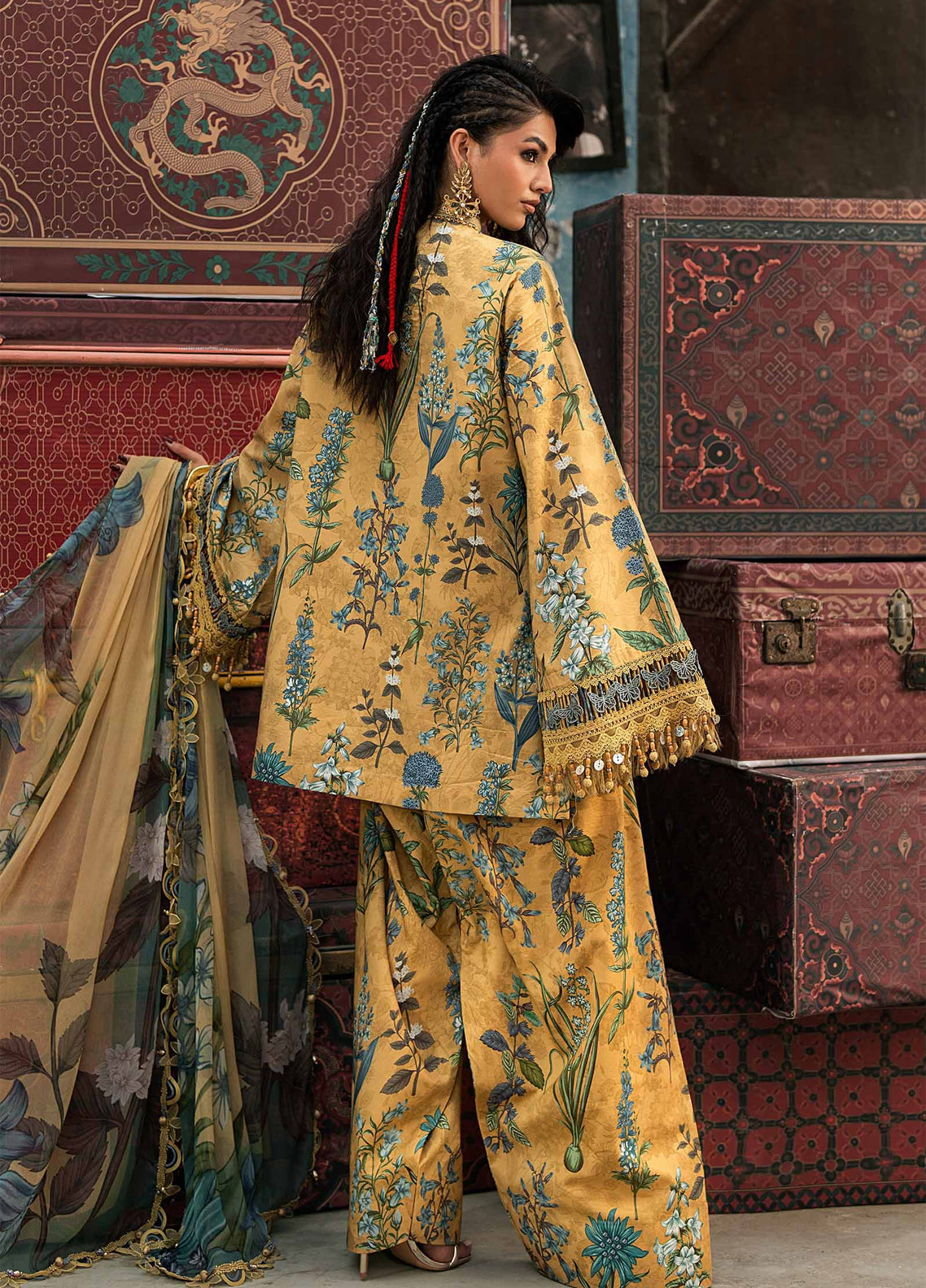 M.Prints Sounds By Maria B Embroidered Cambric 3 Piece Unstitched Suit MB26MPS D-MPT-3106-A M.Prints Sounds By Maria B Embroidered Cambric 3 Piece Unstitched Suit MB26MPS D-MPT-3106-A