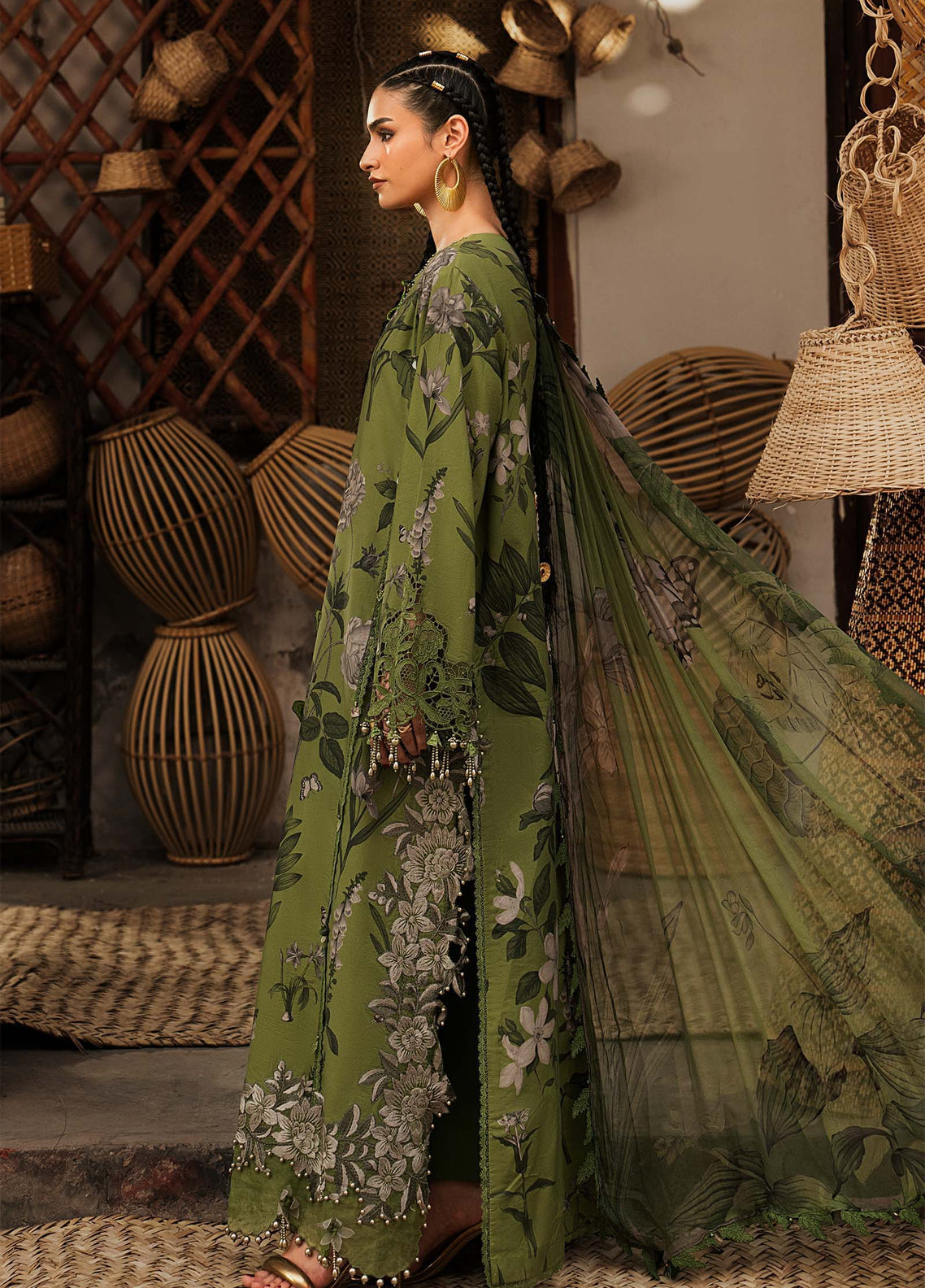 M.Prints Sounds By Maria B Embroidered Cambric 3 Piece Unstitched Suit MB26MPS D-MPT-3109-B M.Prints Sounds By Maria B Embroidered Cambric 3 Piece Unstitched Suit MB26MPS D-MPT-3109-B