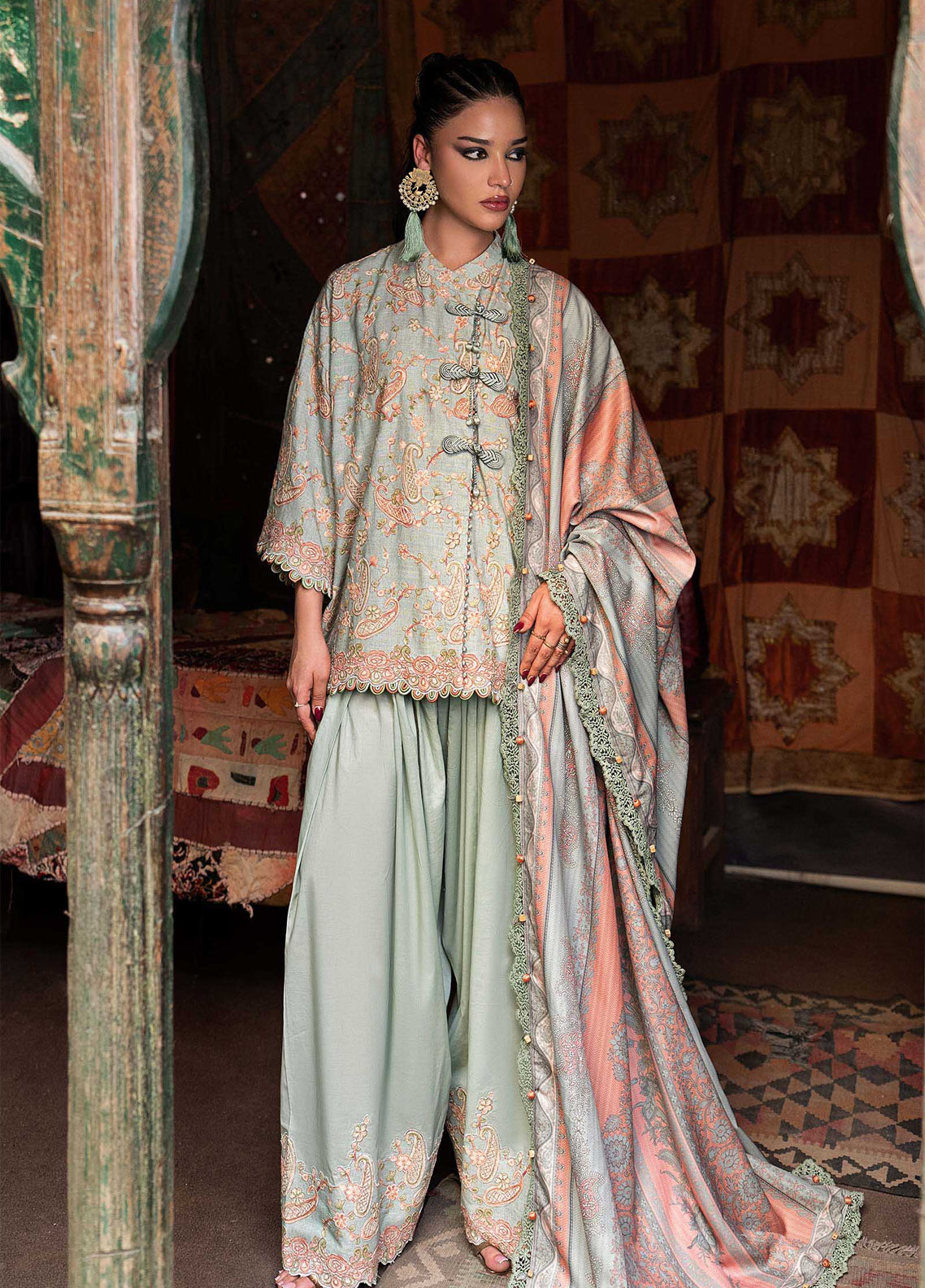 M.Prints Sounds By Maria B Embroidered Linen 3 Piece Unstitched Suit MB26MPS D-MPT-3108-B M.Prints Sounds By Maria B Embroidered Linen 3 Piece Unstitched Suit MB26MPS D-MPT-3108-B