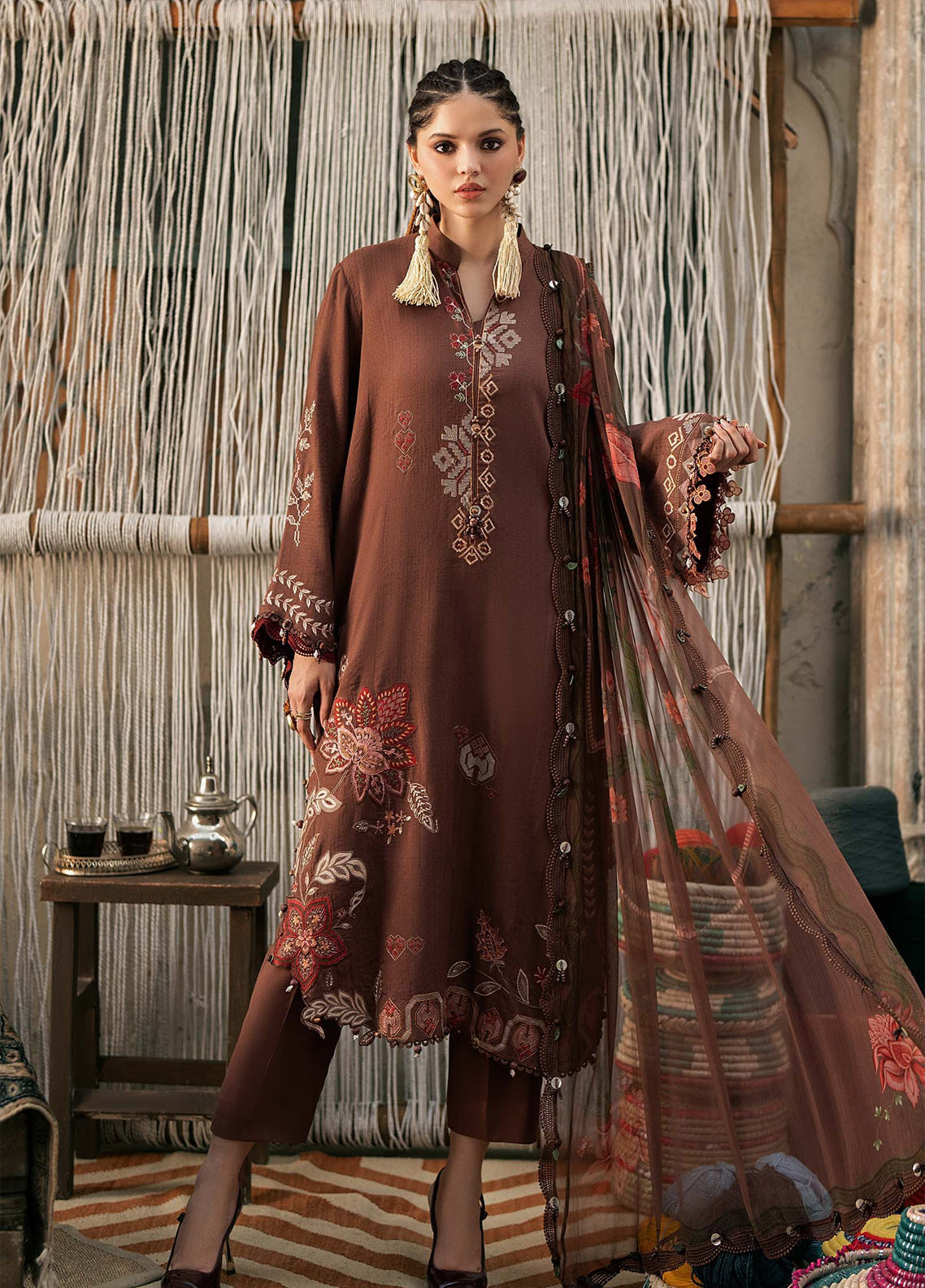 M.Prints Sounds By Maria B Embroidered Linen 3 Piece Unstitched Suit MB26MPS D-MPT-3110-B M.Prints Sounds By Maria B Embroidered Linen 3 Piece Unstitched Suit MB26MPS D-MPT-3110-B