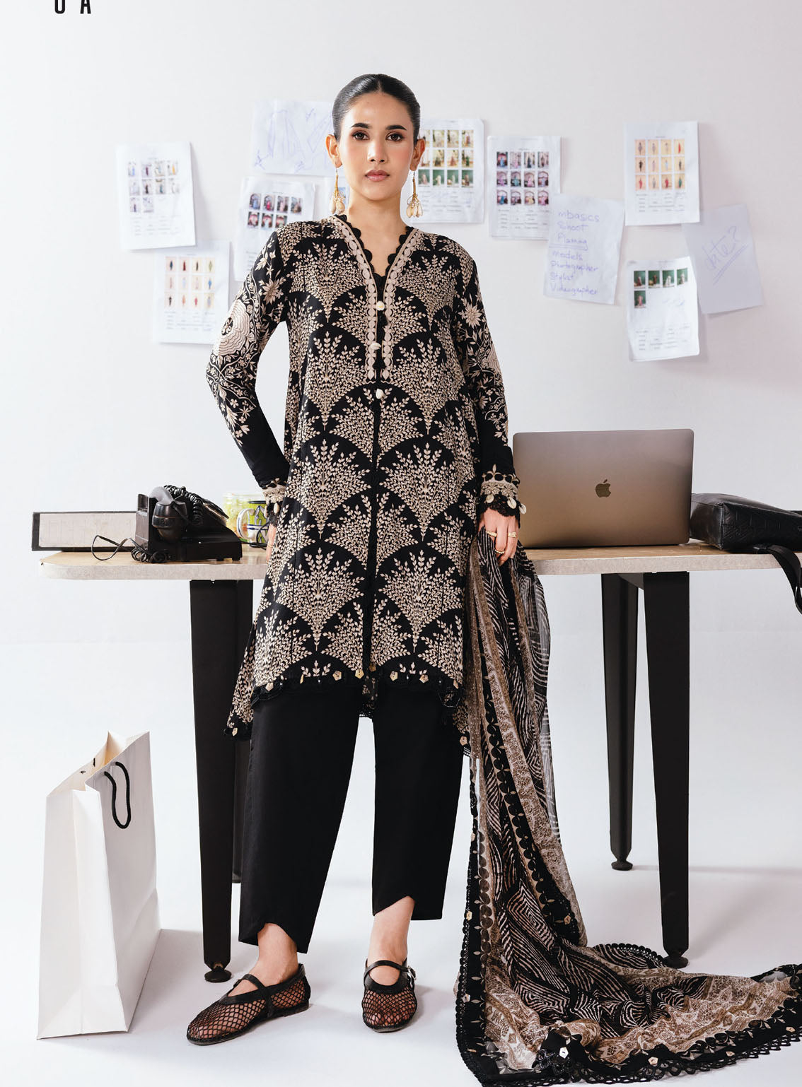 M Basic By Maria B Printed Linen Suits Unstitched 3 Piece - MB25WU MB-CUS25-1108A M Basic By Maria B Printed Linen Suits Unstitched 3 Piece - MB25WU MB-CUS25-1108A