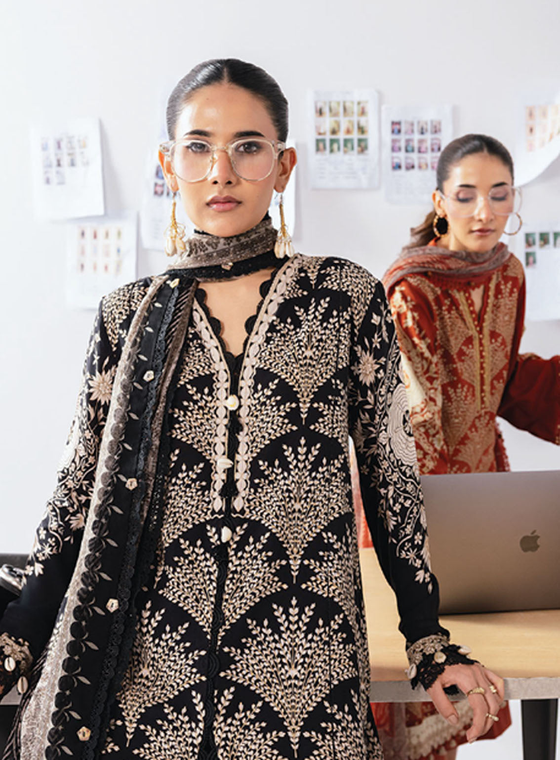 M Basic By Maria B Printed Linen Suits Unstitched 3 Piece - MB25WU MB-CUS25-1108A M Basic By Maria B Printed Linen Suits Unstitched 3 Piece - MB25WU MB-CUS25-1108A