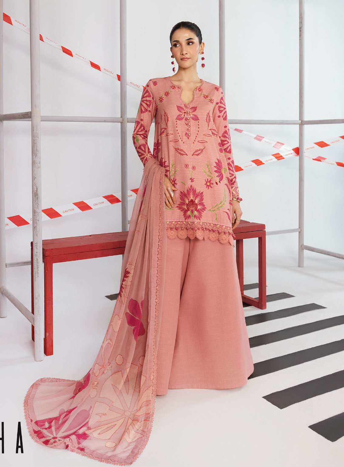 M Basic By Maria B Printed Slub Khaddar Suits Unstitched 3 Piece - MB25WU MB-CUS25-1104A M Basic By Maria B Printed Slub Khaddar Suits Unstitched 3 Piece - MB25WU MB-CUS25-1104A
