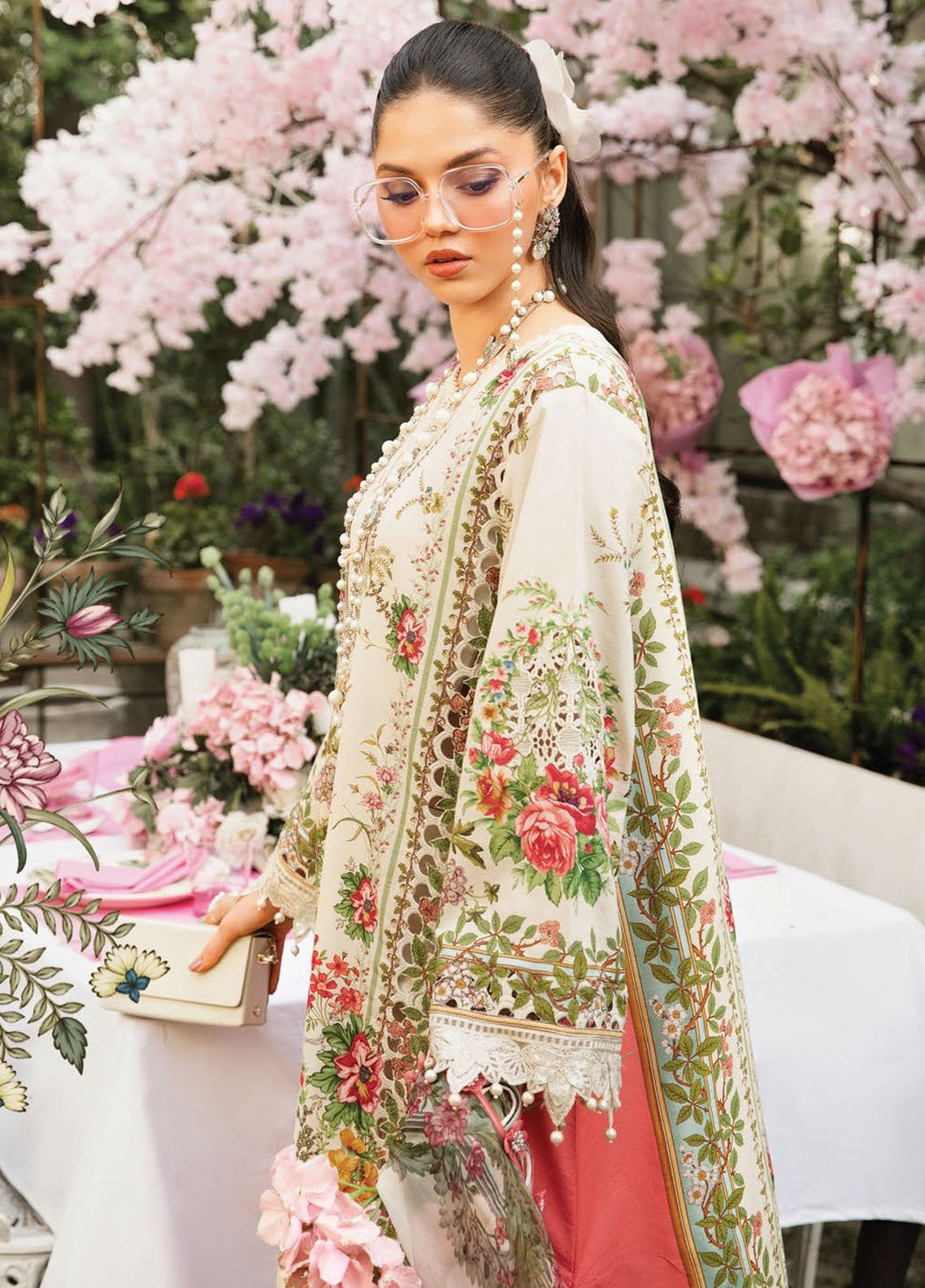 M Prints by Maria B Embroidered Lawn Suits Unstitched 3 Piece - MB25MP MPT-2605A M Prints by Maria B Embroidered Lawn Suits Unstitched 3 Piece - MB25MP MPT-2605A