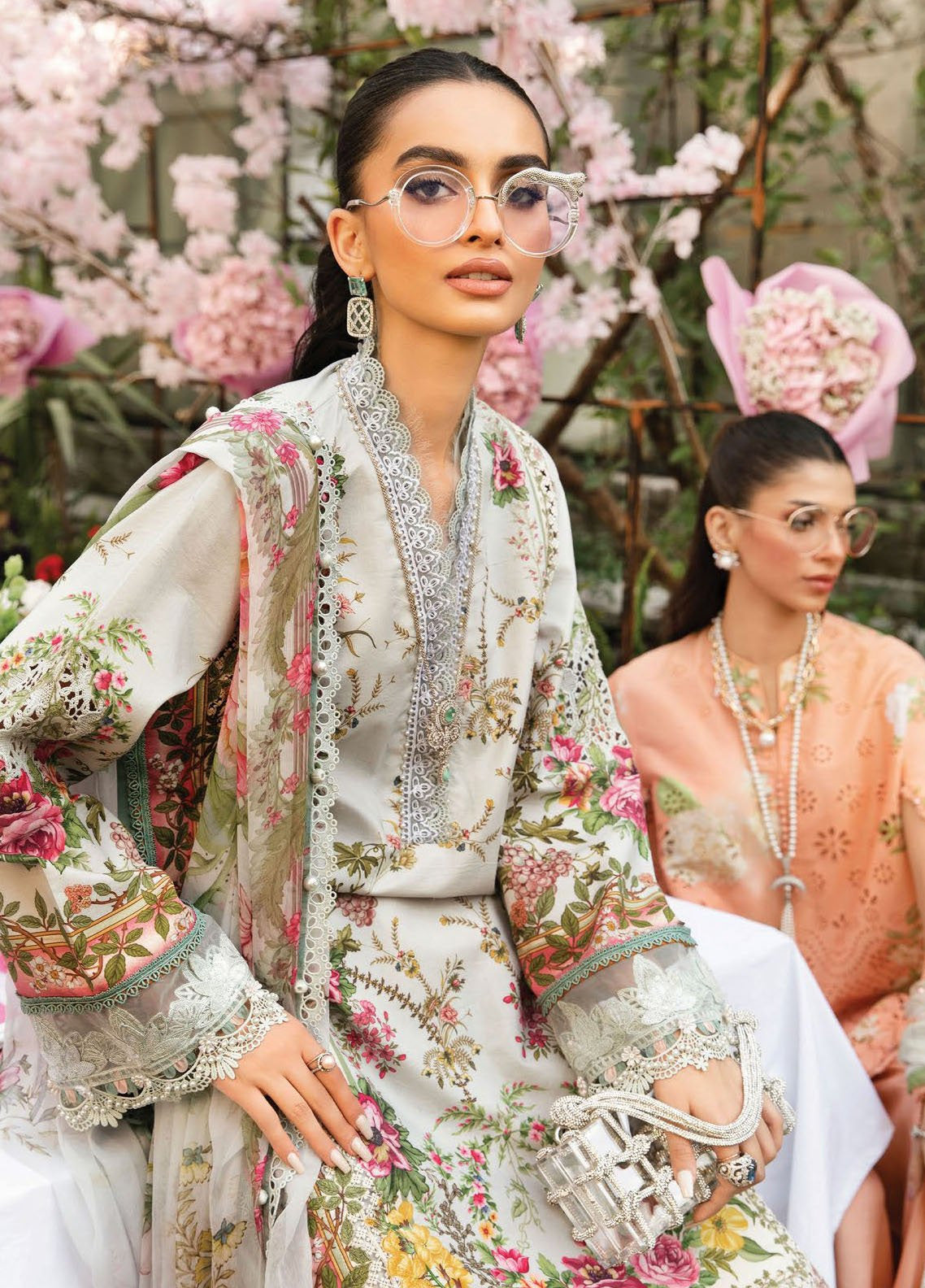 M Prints by Maria B Embroidered Lawn Suits Unstitched 3 Piece - MB25MP MPT-2605B M Prints by Maria B Embroidered Lawn Suits Unstitched 3 Piece - MB25MP MPT-2605B