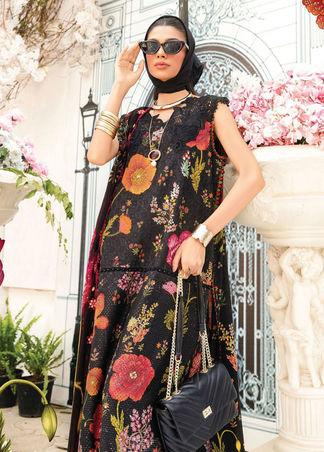 M Prints by Maria B Embroidered Lawn Suits Unstitched 3 Piece - MB25MP MPT-2607B M Prints by Maria B Embroidered Lawn Suits Unstitched 3 Piece - MB25MP MPT-2607B