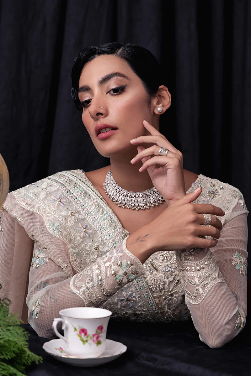 D#05 Mushq Qala Kamdaani Festive Collection 723 D#05 Mushq Qala Kamdaani Festive Collection 723