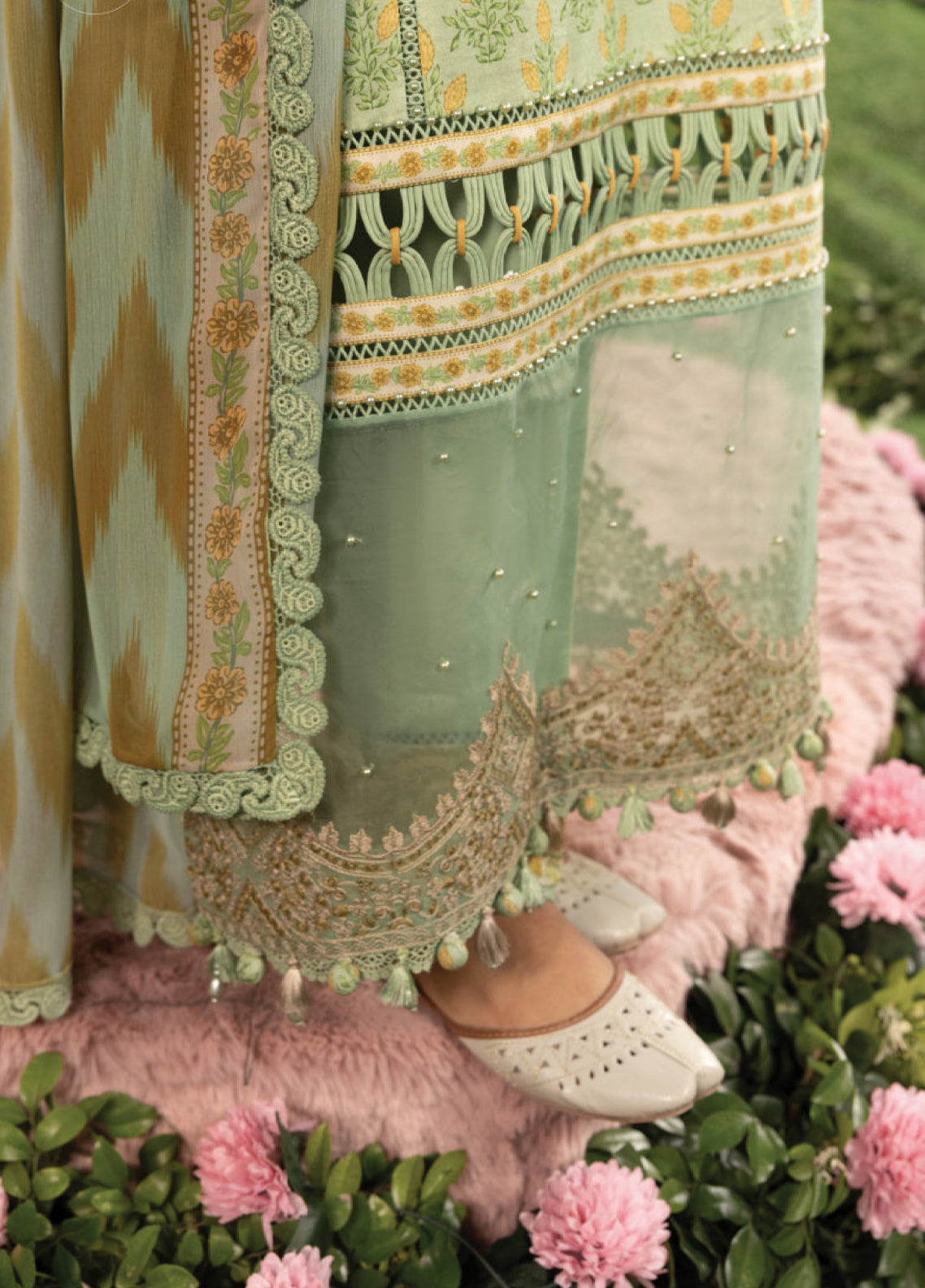 M Basic Spring Summer By Maria B Embroidered Lawn 3 Piece Unstitched Suit MB26MBSSV2 D-12B M Basic Spring Summer By Maria B Embroidered Lawn 3 Piece Unstitched Suit MB26MBSSV2 D-12B