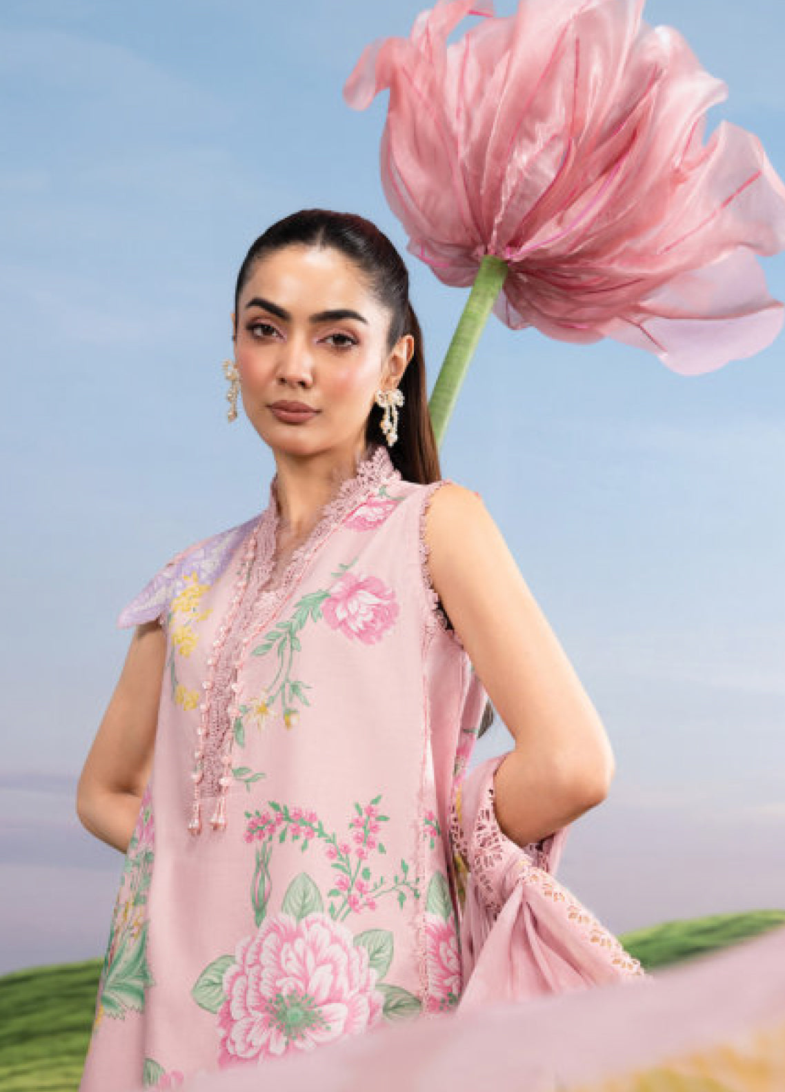 M Basic Spring Summer By Maria B Embroidered Lawn 3 Piece Unstitched Suit MB26MBSSV2 D-4A M Basic Spring Summer By Maria B Embroidered Lawn 3 Piece Unstitched Suit MB26MBSSV2 D-4A