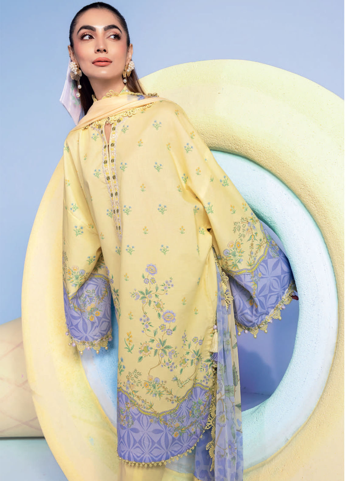 M Basic Spring Summer By Maria B Embroidered Lawn 3 Piece Unstitched Suit MB26MBSS D-1A M Basic Spring Summer By Maria B Embroidered Lawn 3 Piece Unstitched Suit MB26MBSS D-1A