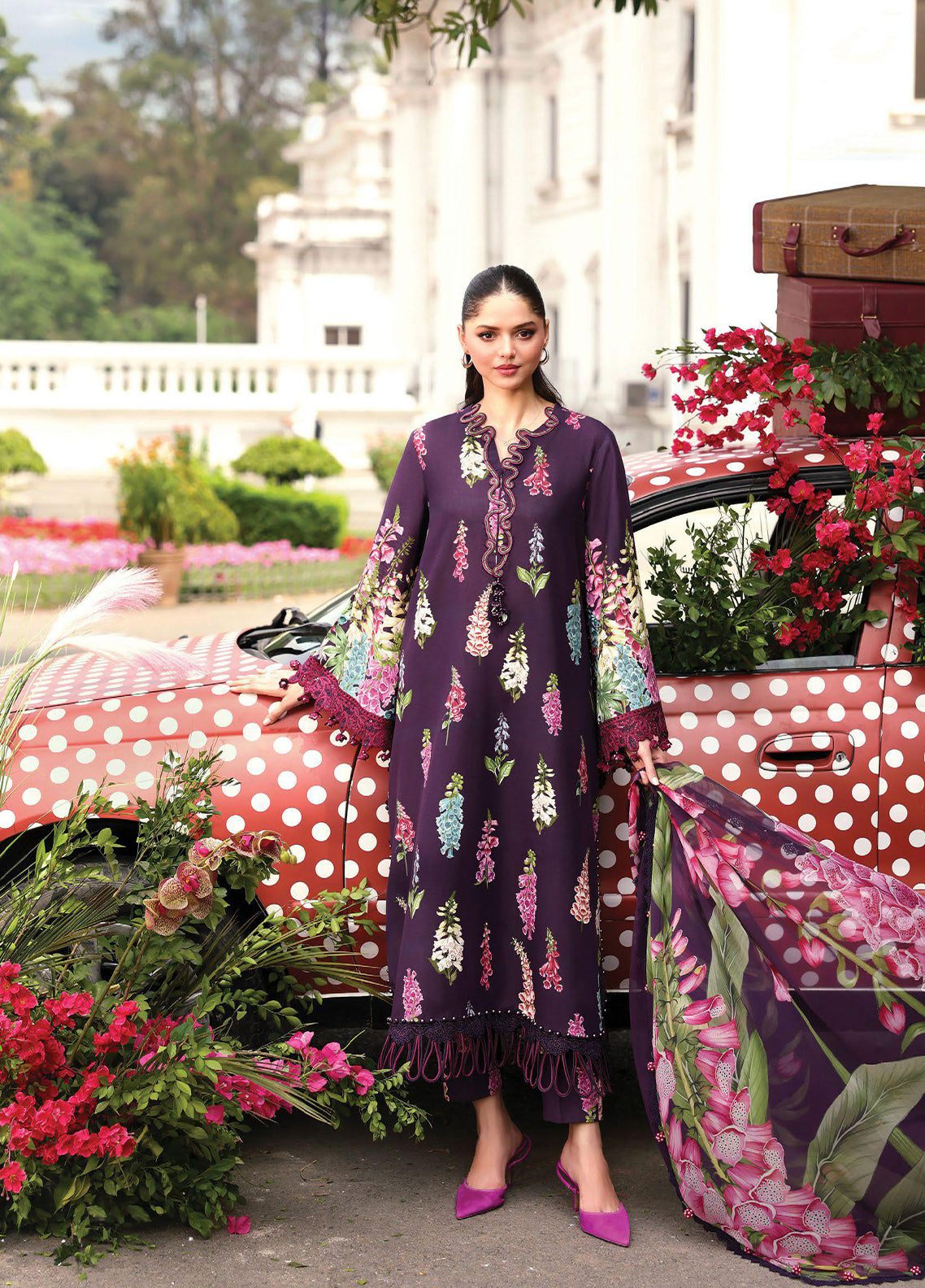 M Prints By Maria B Embroidered Lawn 3 Piece Unstitched Suit MB26MPEEV2 D-MPT-5A M Prints By Maria B Embroidered Lawn 3 Piece Unstitched Suit MB26MPEEV2 D-MPT-5A