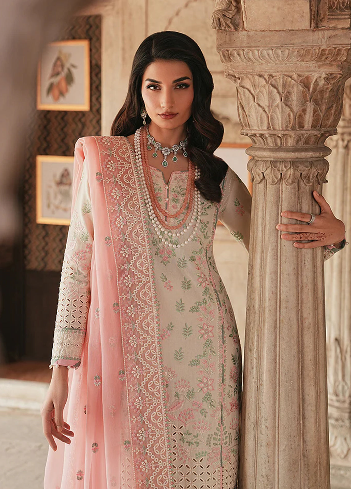 Maisone By Gulaal Luxury Embroidered Lawn 3 Piece Unstitched Suit GL26DLLV1 D-12 NOIREA Maisone By Gulaal Luxury Embroidered Lawn 3 Piece Unstitched Suit GL26DLLV1 D-12 NOIREA
