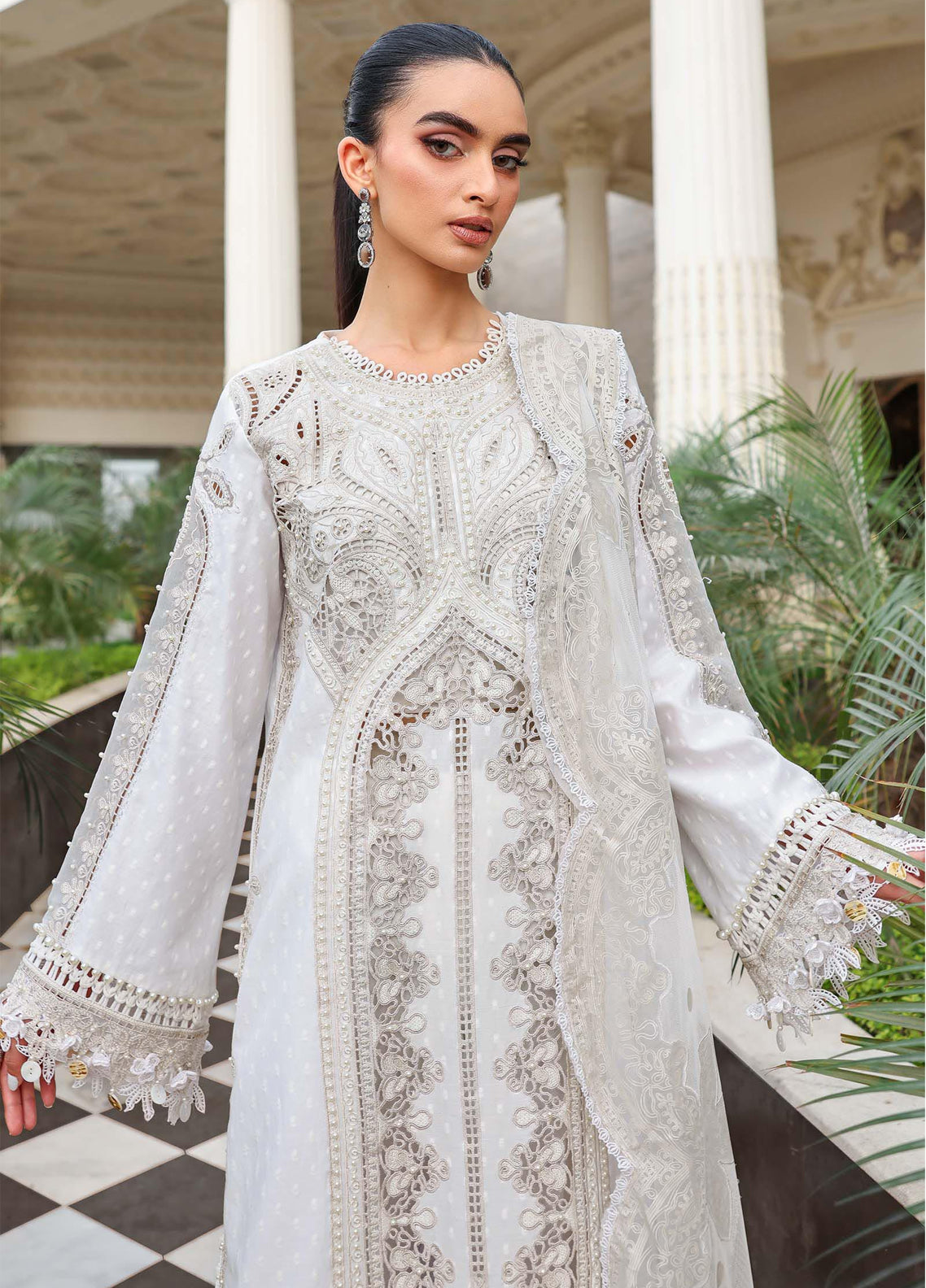 Maria B Luxury Embroidered Lawn 3 Piece Unstitched Suit MB26LLEV2 D-01 Maria B Luxury Embroidered Lawn 3 Piece Unstitched Suit MB26LLEV2 D-01