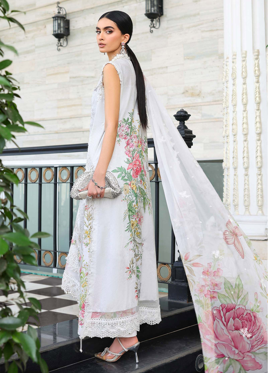 Maria B Luxury Embroidered Lawn 3 Piece Unstitched Suit MB26LLEV2 D-03 Maria B Luxury Embroidered Lawn 3 Piece Unstitched Suit MB26LLEV2 D-03
