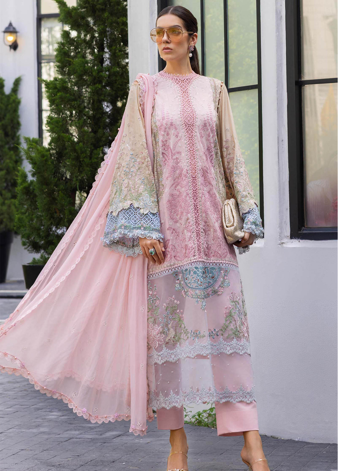 Maria B Luxury Embroidered Lawn 3 Piece Unstitched Suit MB26LLEV2 D-09 Maria B Luxury Embroidered Lawn 3 Piece Unstitched Suit MB26LLEV2 D-09