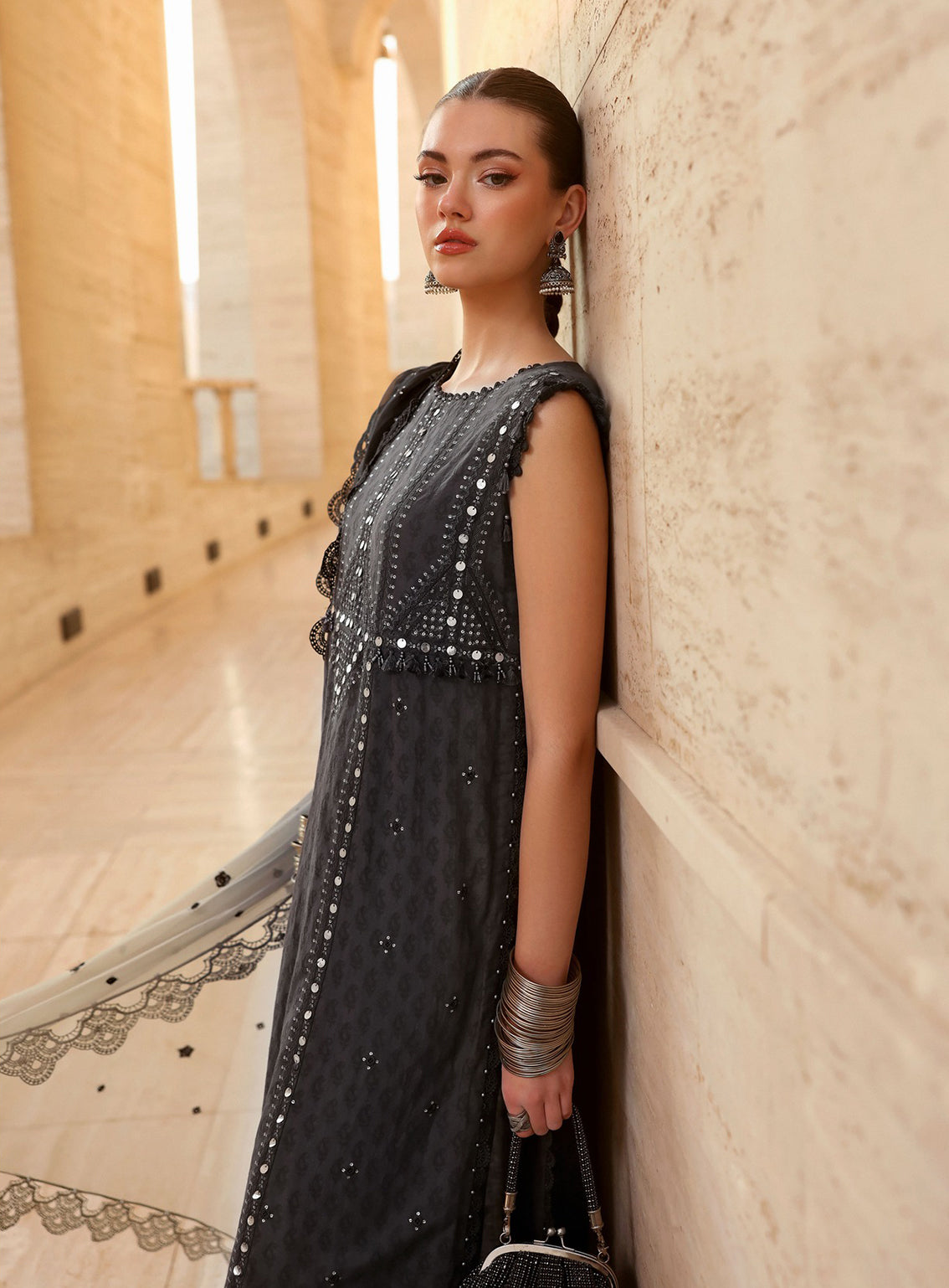 Maria B Luxury Embroidered Lawn 3 Piece Unstitched Suit MB26LLE D-2B Maria B Luxury Embroidered Lawn 3 Piece Unstitched Suit MB26LLE D-2B