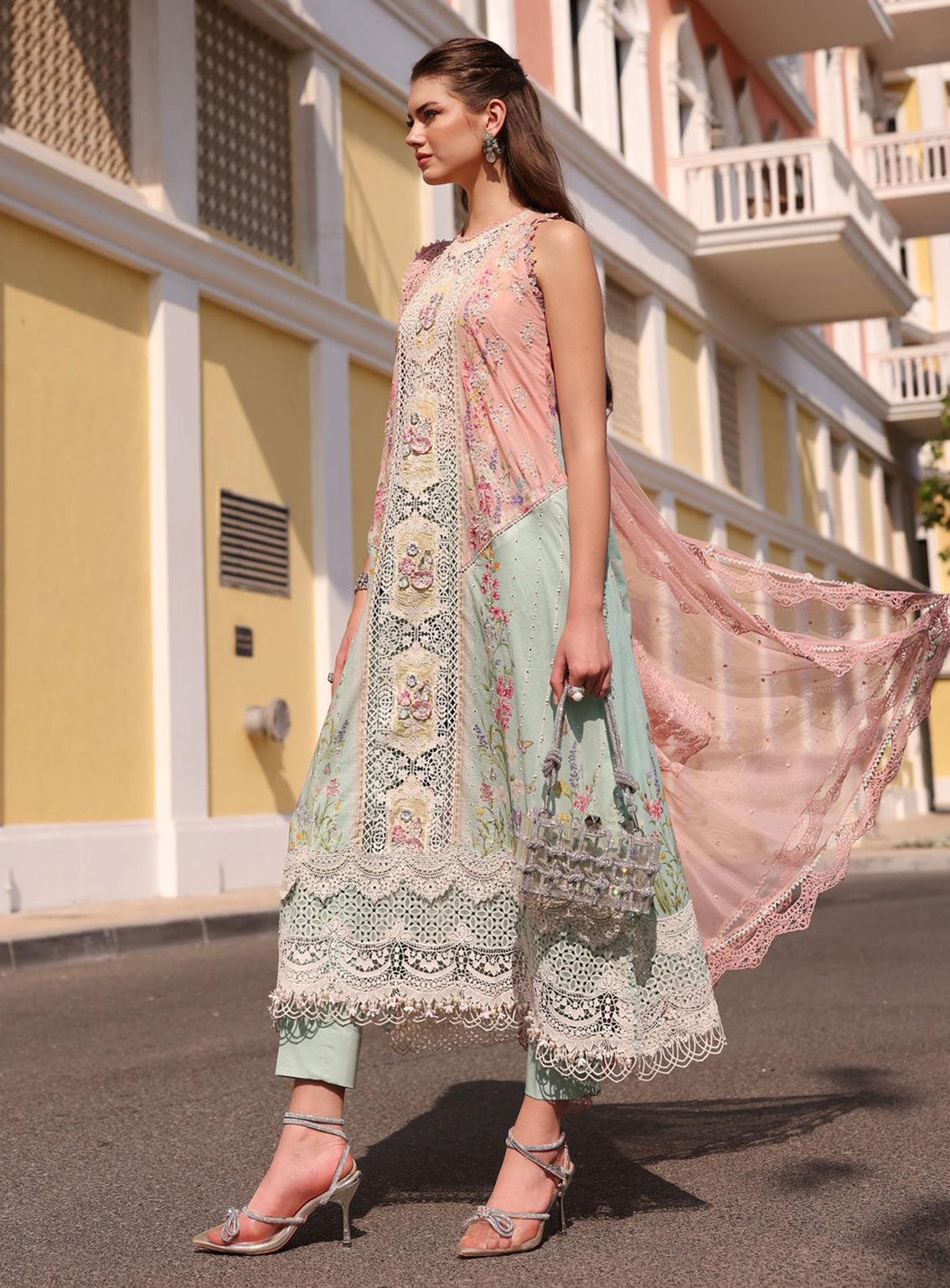 Maria B Luxury Embroidered Lawn 3 Piece Unstitched Suit MB26LLE D-6A Maria B Luxury Embroidered Lawn 3 Piece Unstitched Suit MB26LLE D-6A