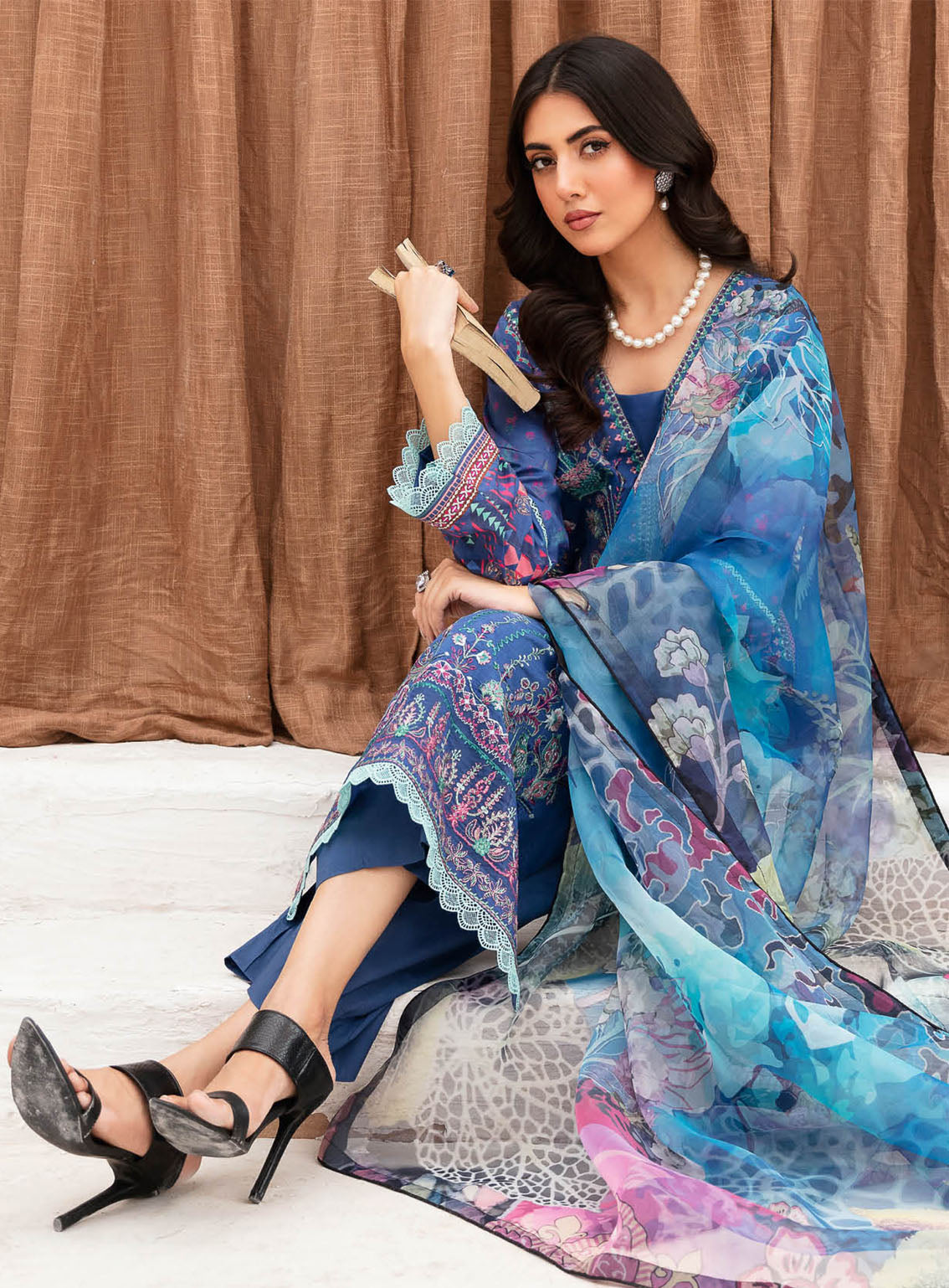 Mashaal By Ramsha Embroidered Lawn Suits Unstitched 3 Piece - RM24ML 1112 Mashaal By Ramsha Embroidered Lawn Suits Unstitched 3 Piece - RM24ML 1112