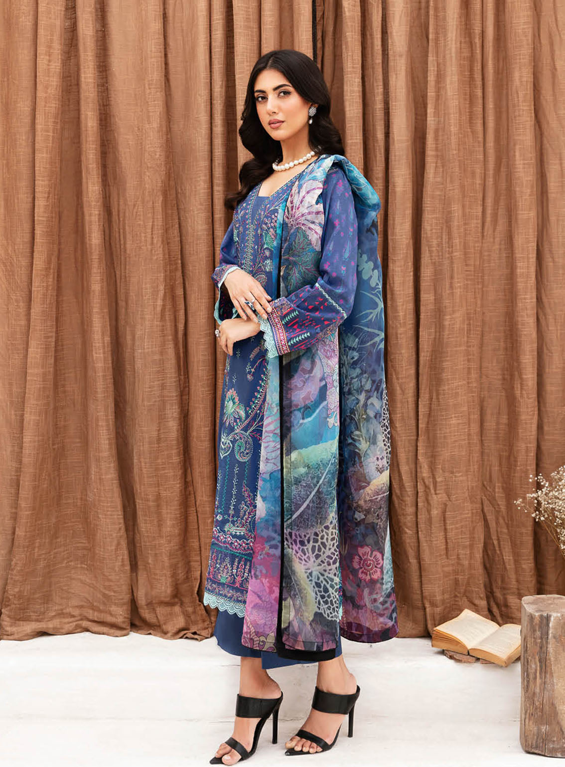 Mashaal By Ramsha Embroidered Lawn Suits Unstitched 3 Piece - RM24ML 1112 Mashaal By Ramsha Embroidered Lawn Suits Unstitched 3 Piece - RM24ML 1112