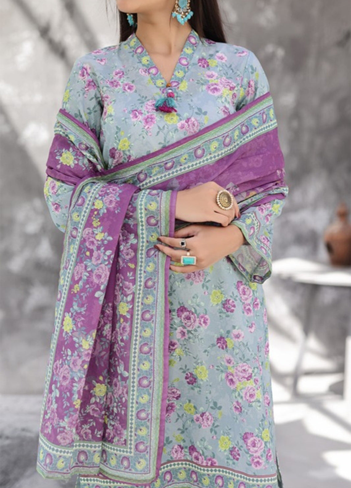 Maya By Aizal Printed Cambric 3 Piece Stitched Suit AL26MCV1 D-06 Maya By Aizal Printed Cambric 3 Piece Stitched Suit AL26MCV1 D-06