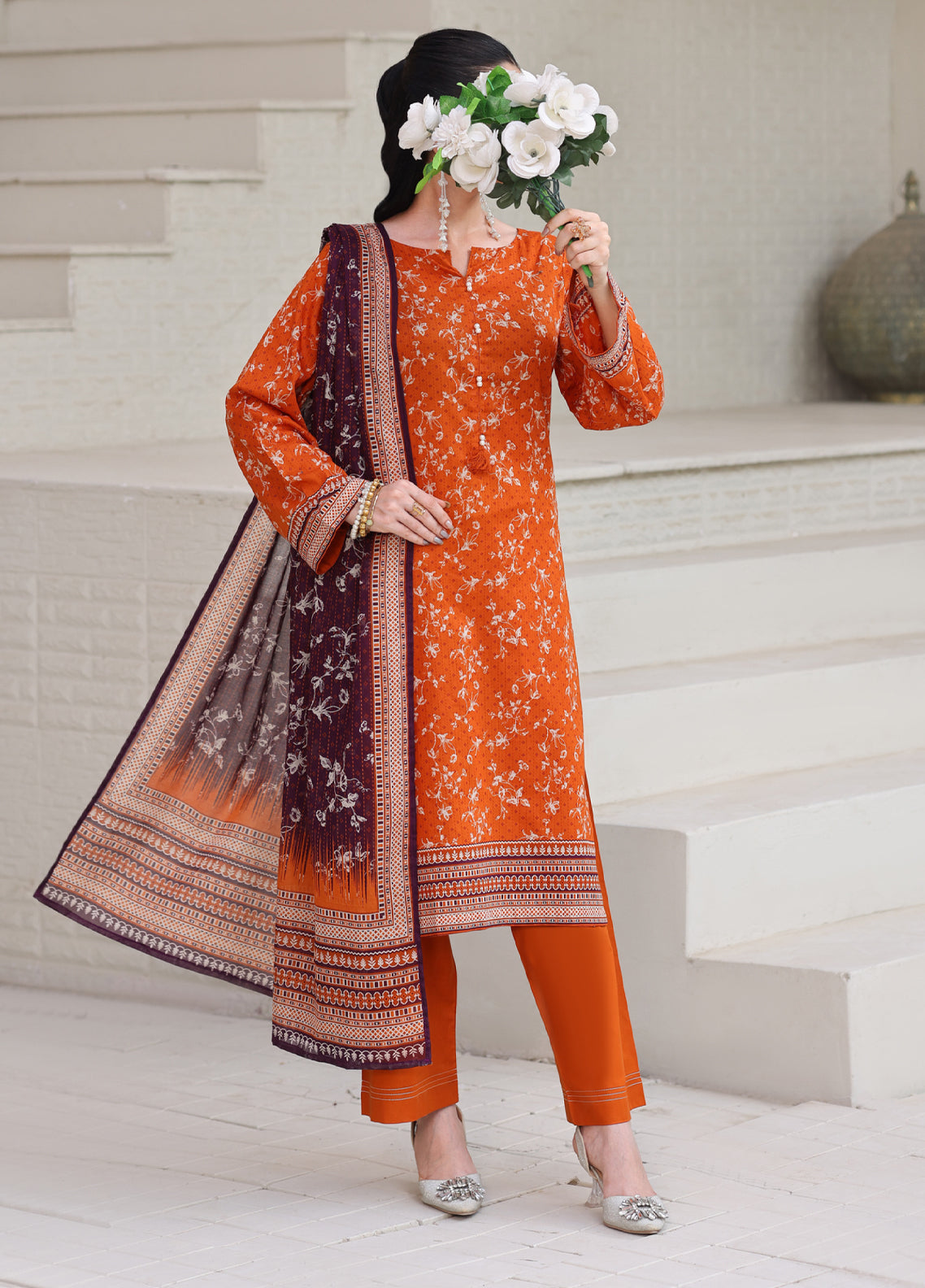 Maya By Aizal Printed Lawn 3 Piece Stitched Suit AL26MPV4 D-856 Maya By Aizal Printed Lawn 3 Piece Stitched Suit AL26MPV4 D-856