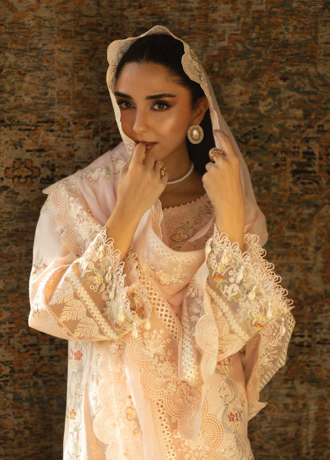 Maya By Imrozia Premium Luxury Embroidered Lawn 3 Piece Unstitched Suit IM26MLL D-155 ZEHRA Maya By Imrozia Premium Luxury Embroidered Lawn 3 Piece Unstitched Suit IM26MLL D-155 ZEHRA
