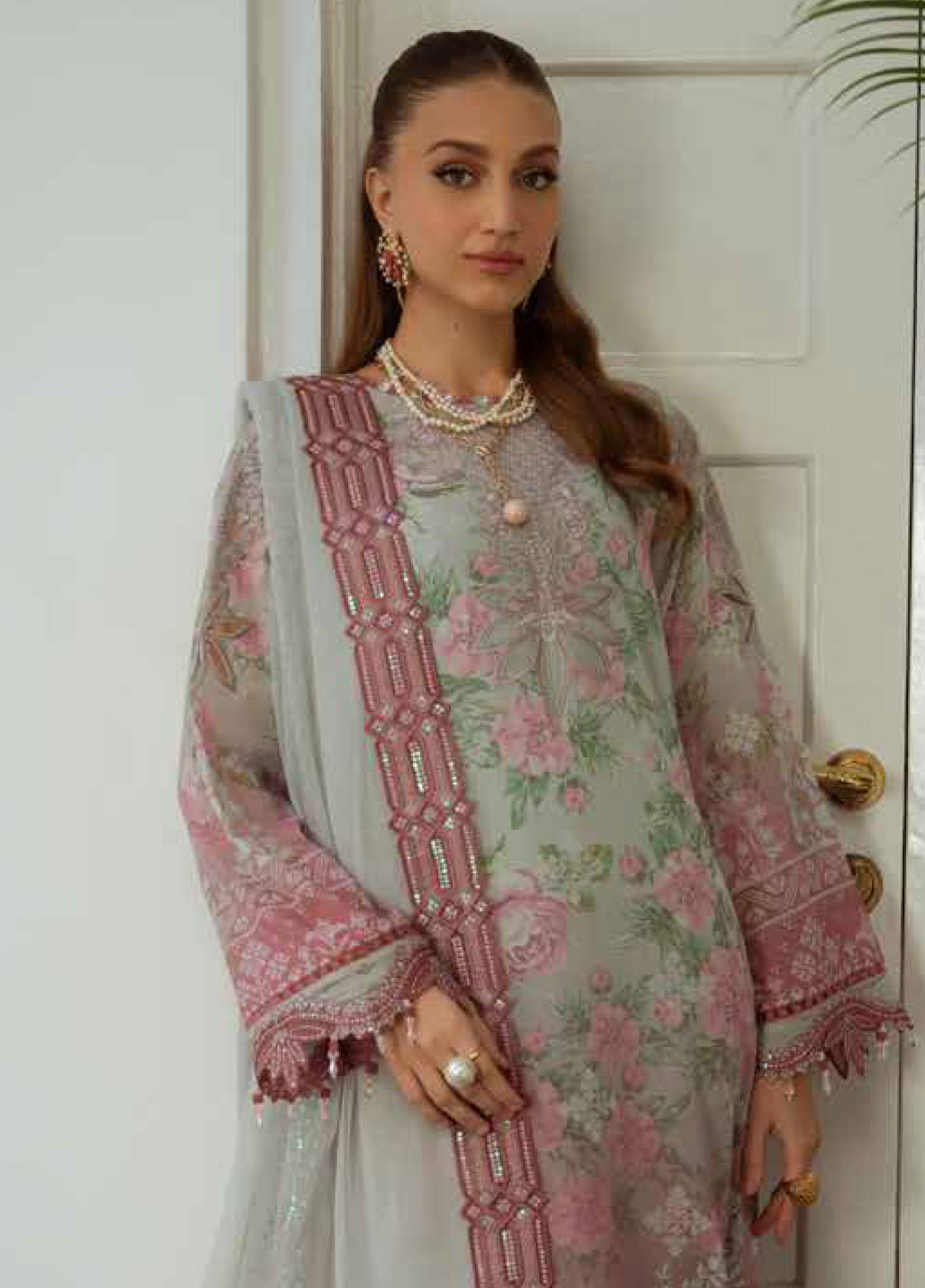 Maya by Nureh Embroidered Swiss Lawn Suits Unstitched 3 Piece - NU25MSL NS-147 Maya by Nureh Embroidered Swiss Lawn Suits Unstitched 3 Piece - NU25MSL NS-147
