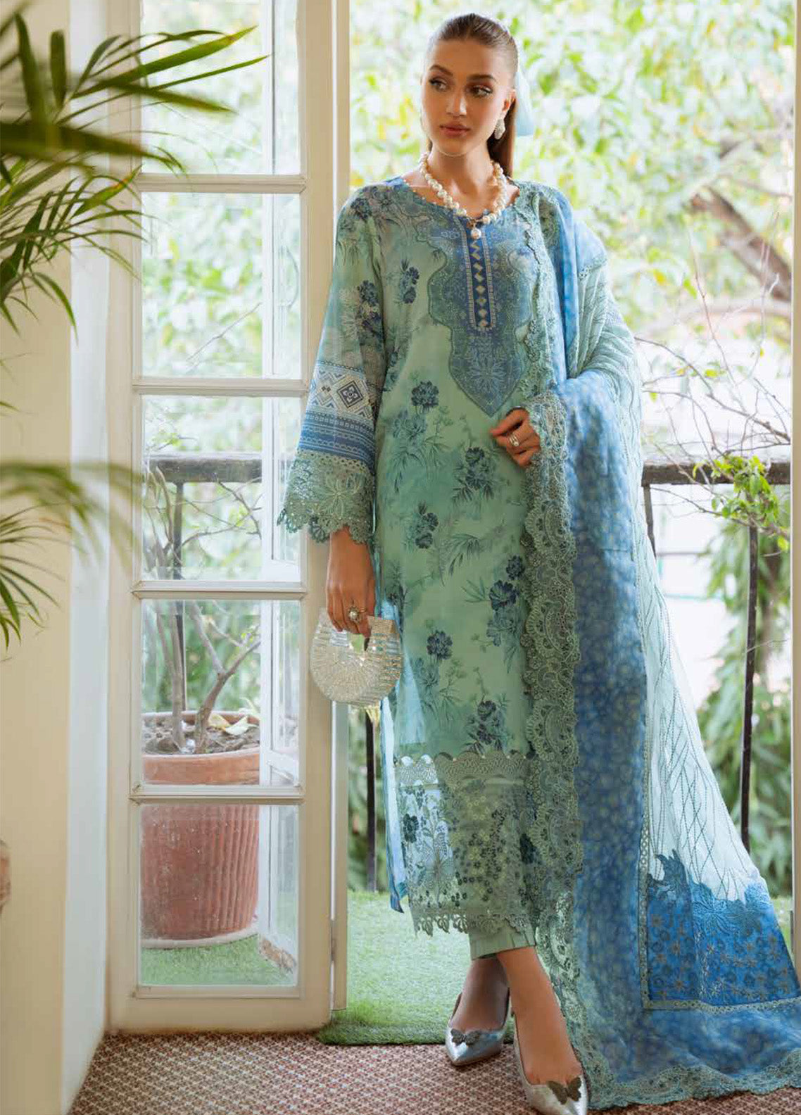 Maya by Nureh Embroidered Swiss Lawn Suits Unstitched 3 Piece - NU25MSL NS-152 Maya by Nureh Embroidered Swiss Lawn Suits Unstitched 3 Piece - NU25MSL NS-152
