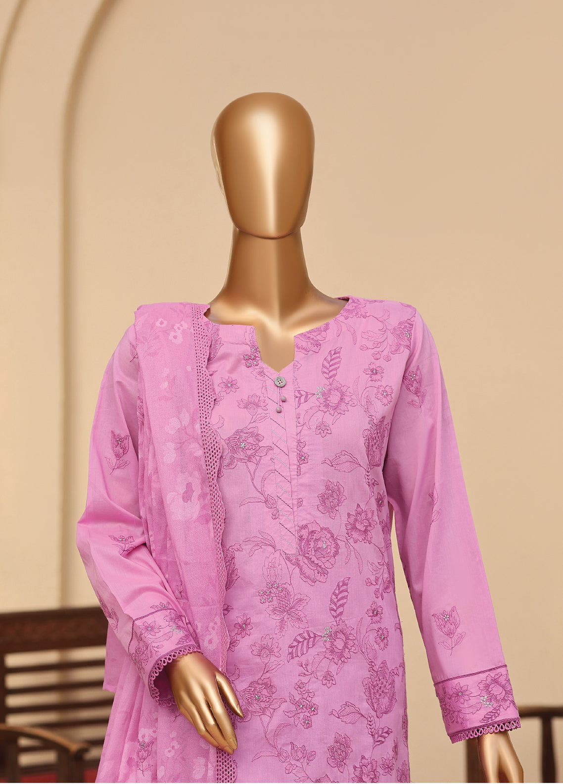 Meeras By HZ Textile Embroidered Lawn 3 Piece Unstitched Suit HZ26MPDE MPE-1081 Meeras By HZ Textile Embroidered Lawn 3 Piece Unstitched Suit HZ26MPDE MPE-1081