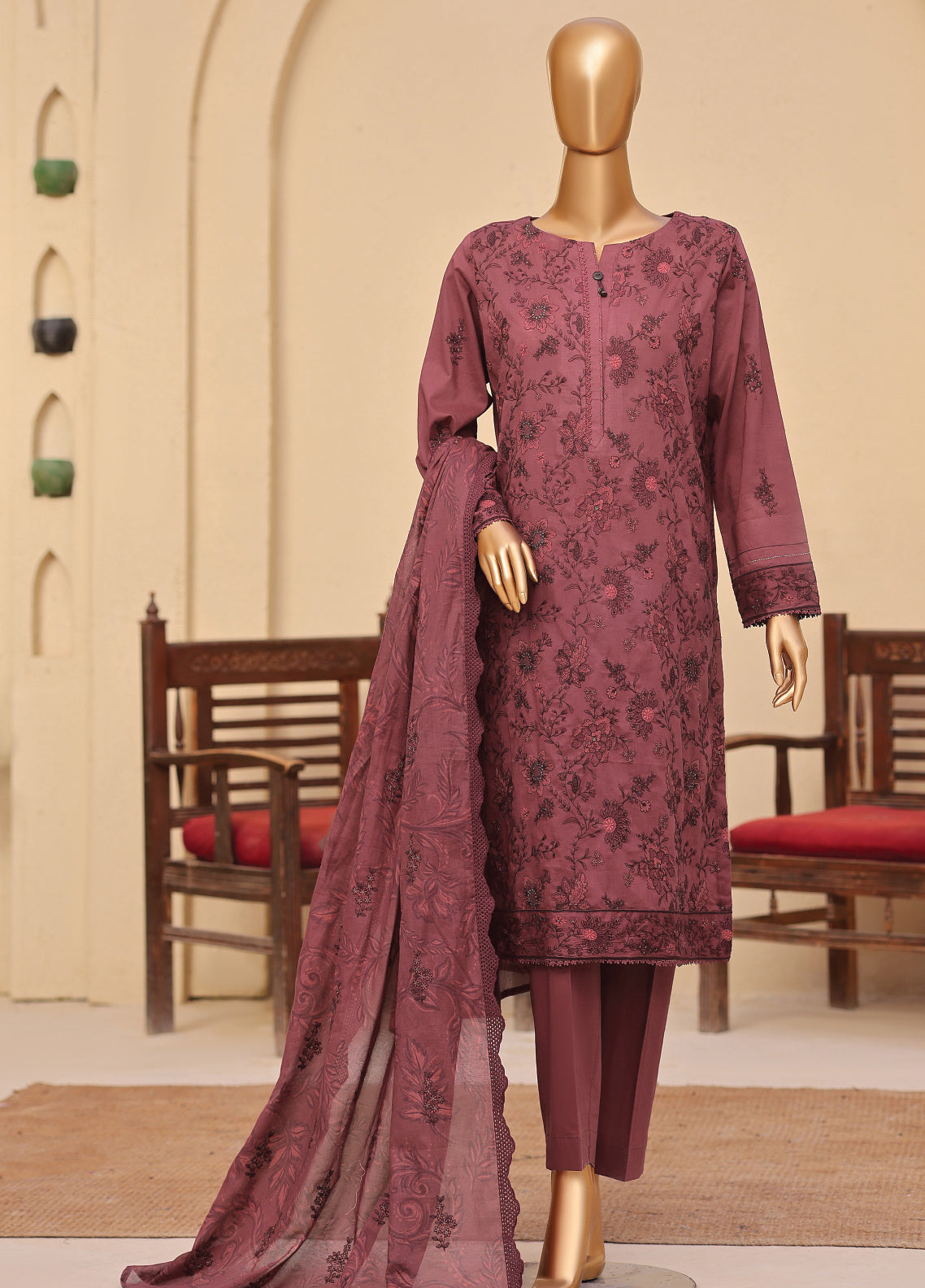 Meeras By HZ Textile Embroidered Lawn 3 Piece Unstitched Suit HZ26MPDE MPE-1084 Meeras By HZ Textile Embroidered Lawn 3 Piece Unstitched Suit HZ26MPDE MPE-1084