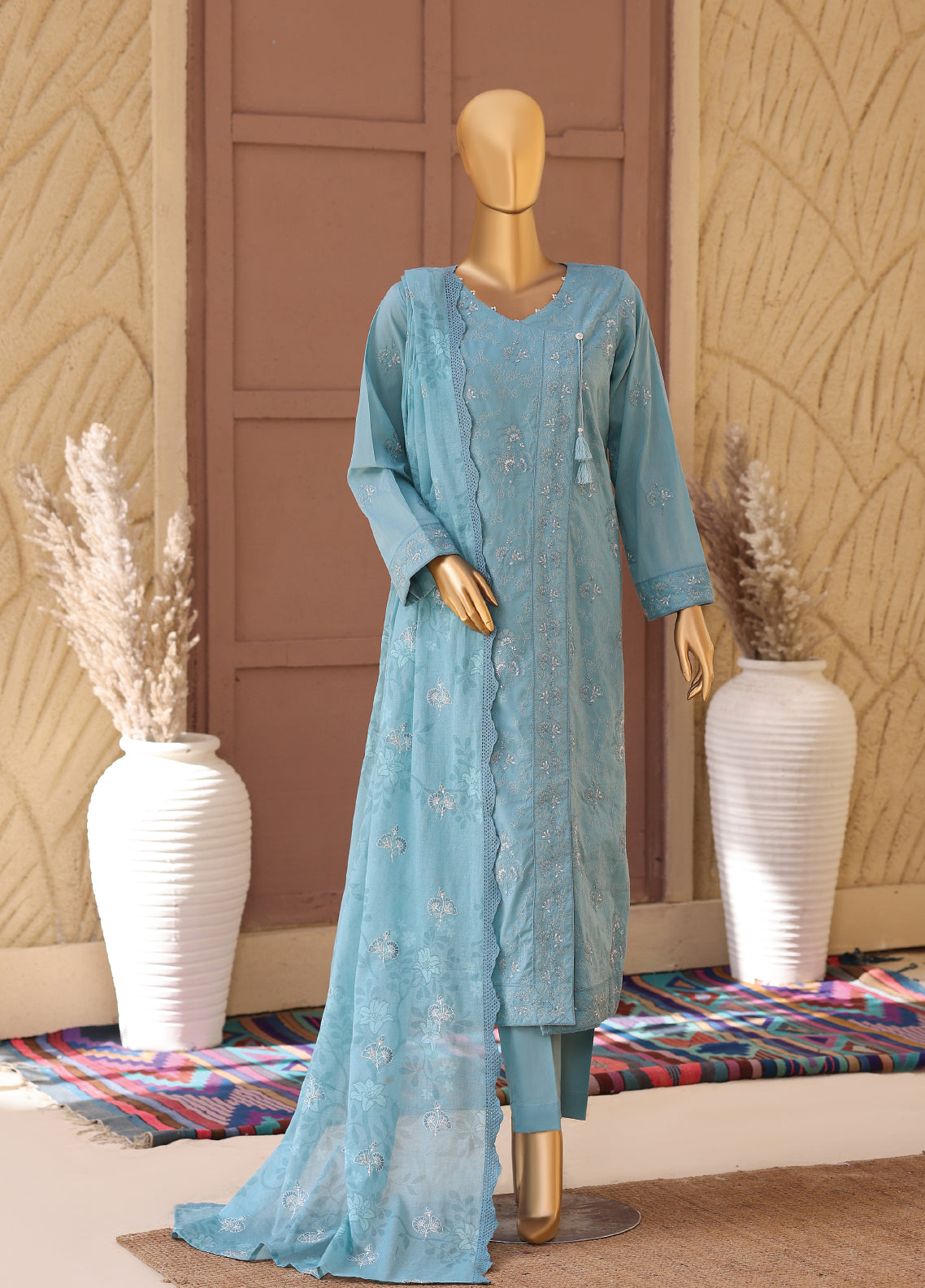 Meeras By HZ Textile Embroidered Lawn 3 Piece Unstitched Suit HZ26MPDE MPE-1089 Meeras By HZ Textile Embroidered Lawn 3 Piece Unstitched Suit HZ26MPDE MPE-1089