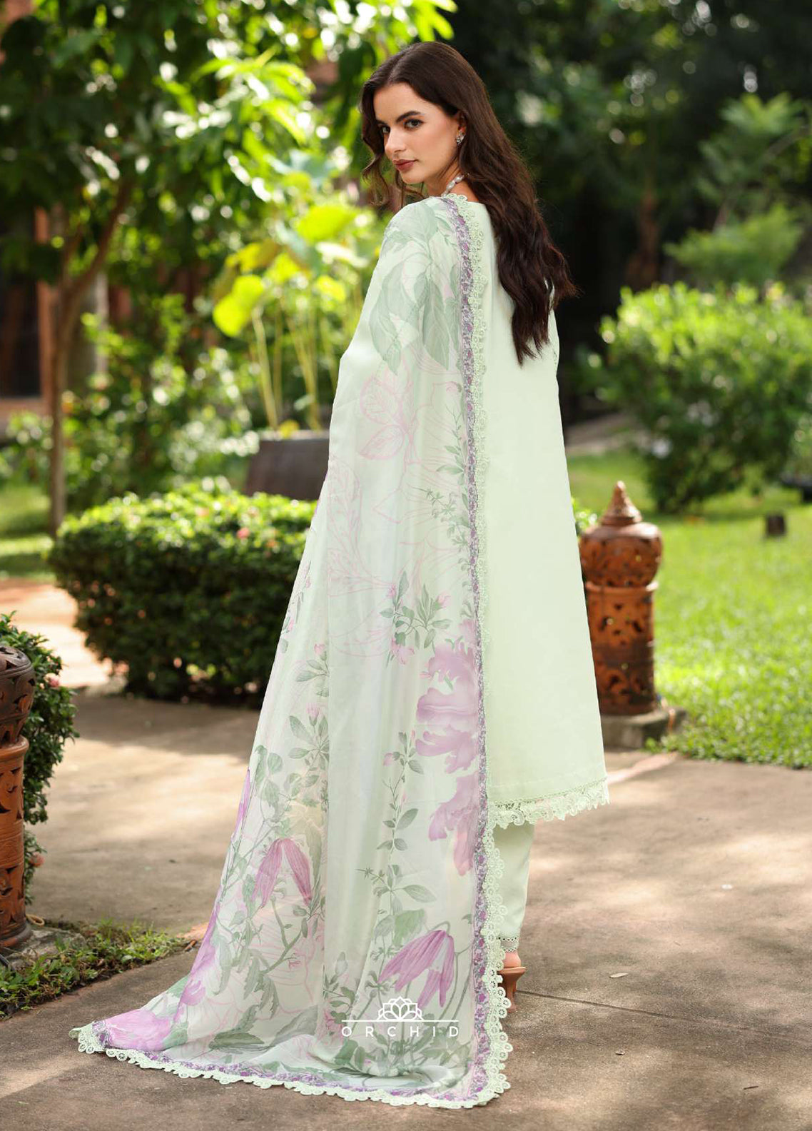 Meharma By Rang Rasiya Embroidered Lawn 3 Piece Unstitched Suit RR26M D-02 ORCHID Meharma By Rang Rasiya Embroidered Lawn 3 Piece Unstitched Suit RR26M D-02 ORCHID