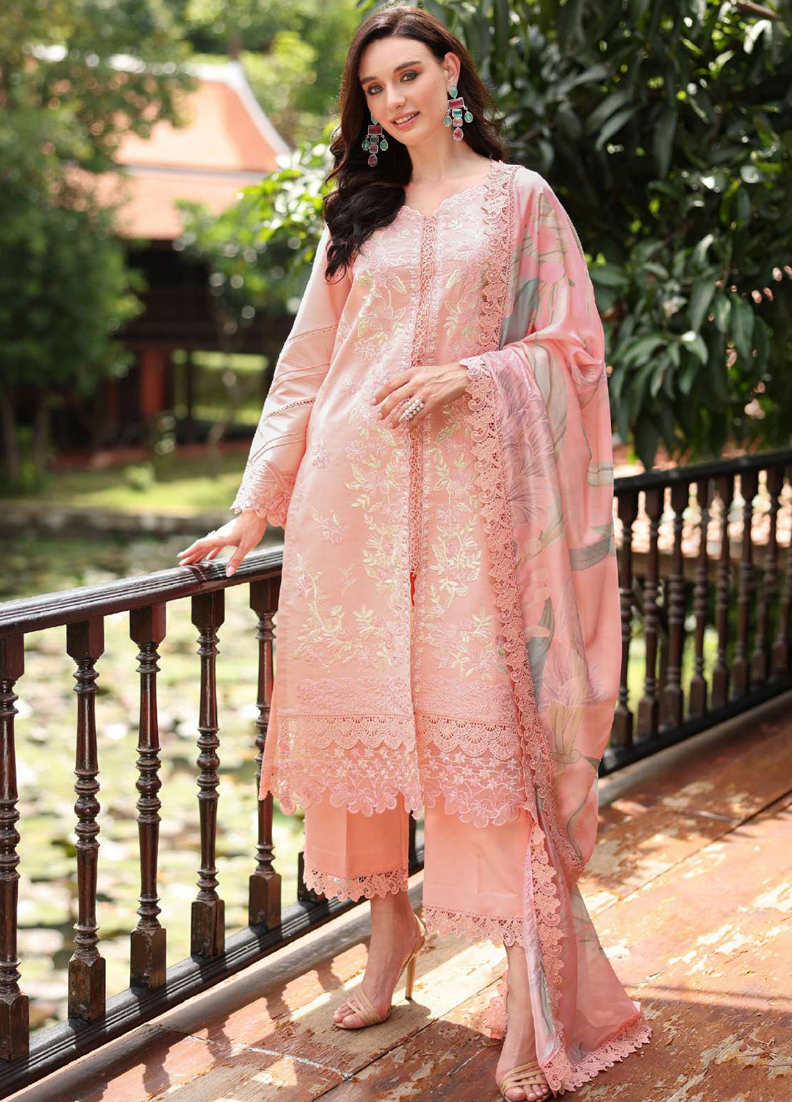 Meharma By Rang Rasiya Embroidered Lawn 3 Piece Unstitched Suit RR26M D-04 FAREESIA Meharma By Rang Rasiya Embroidered Lawn 3 Piece Unstitched Suit RR26M D-04 FAREESIA