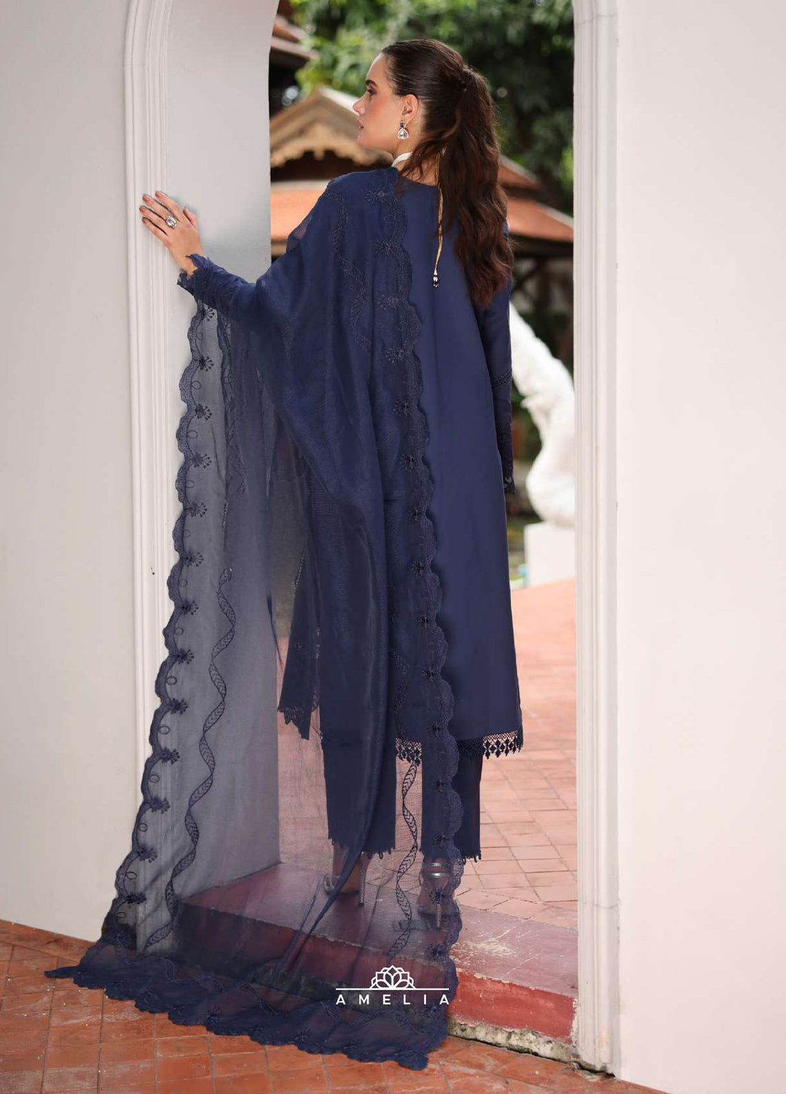Meharma By Rang Rasiya Embroidered Lawn 3 Piece Unstitched Suit RR26M D-06 AMELIA Meharma By Rang Rasiya Embroidered Lawn 3 Piece Unstitched Suit RR26M D-06 AMELIA