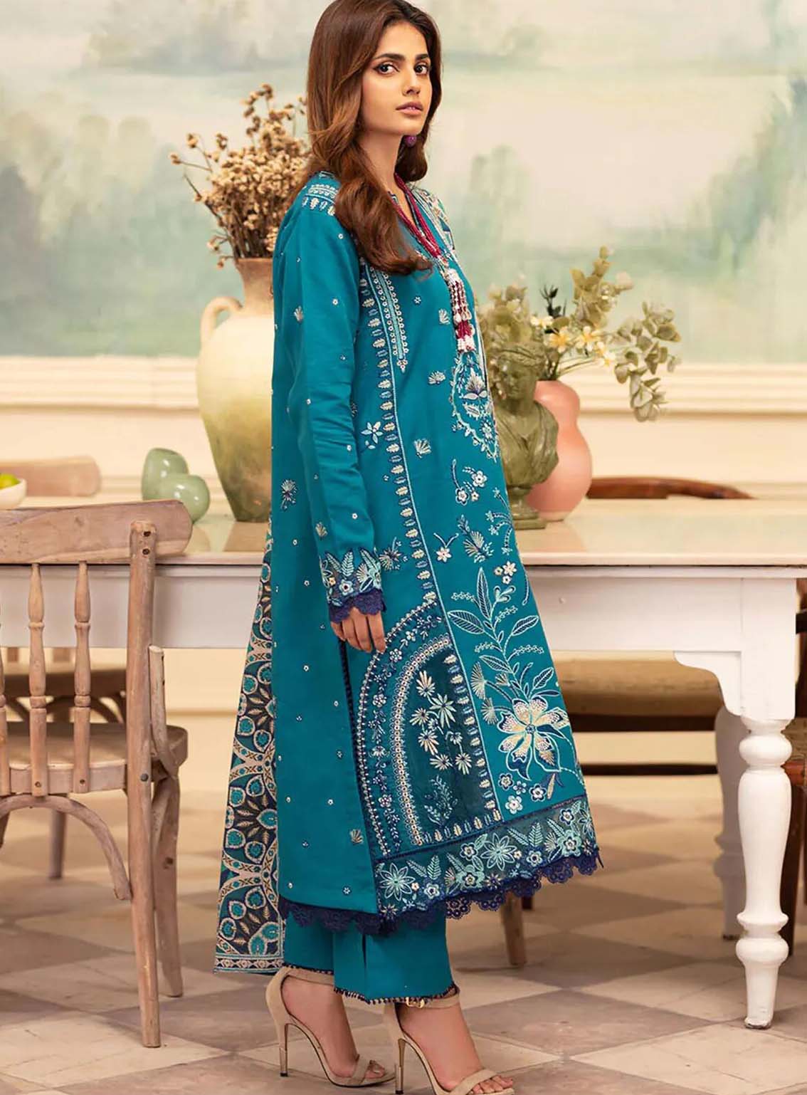 Meraki By Roheenaz Embroidered Khaddar Suits Unstitched 3 Piece - RNZ24MK 05B TINSLEY Meraki By Roheenaz Embroidered Khaddar Suits Unstitched 3 Piece - RNZ24MK 05B TINSLEY