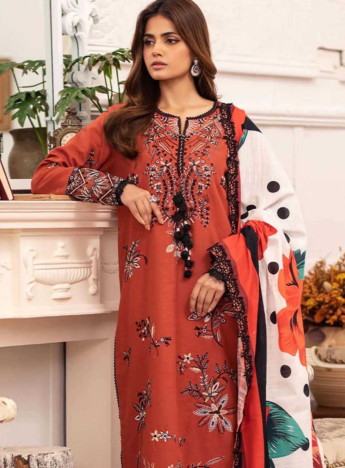 Meraki By Roheenaz Embroidered Khaddar Suits Unstitched 3 Piece - RNZ24MK 06B ALICIA Meraki By Roheenaz Embroidered Khaddar Suits Unstitched 3 Piece - RNZ24MK 06B ALICIA