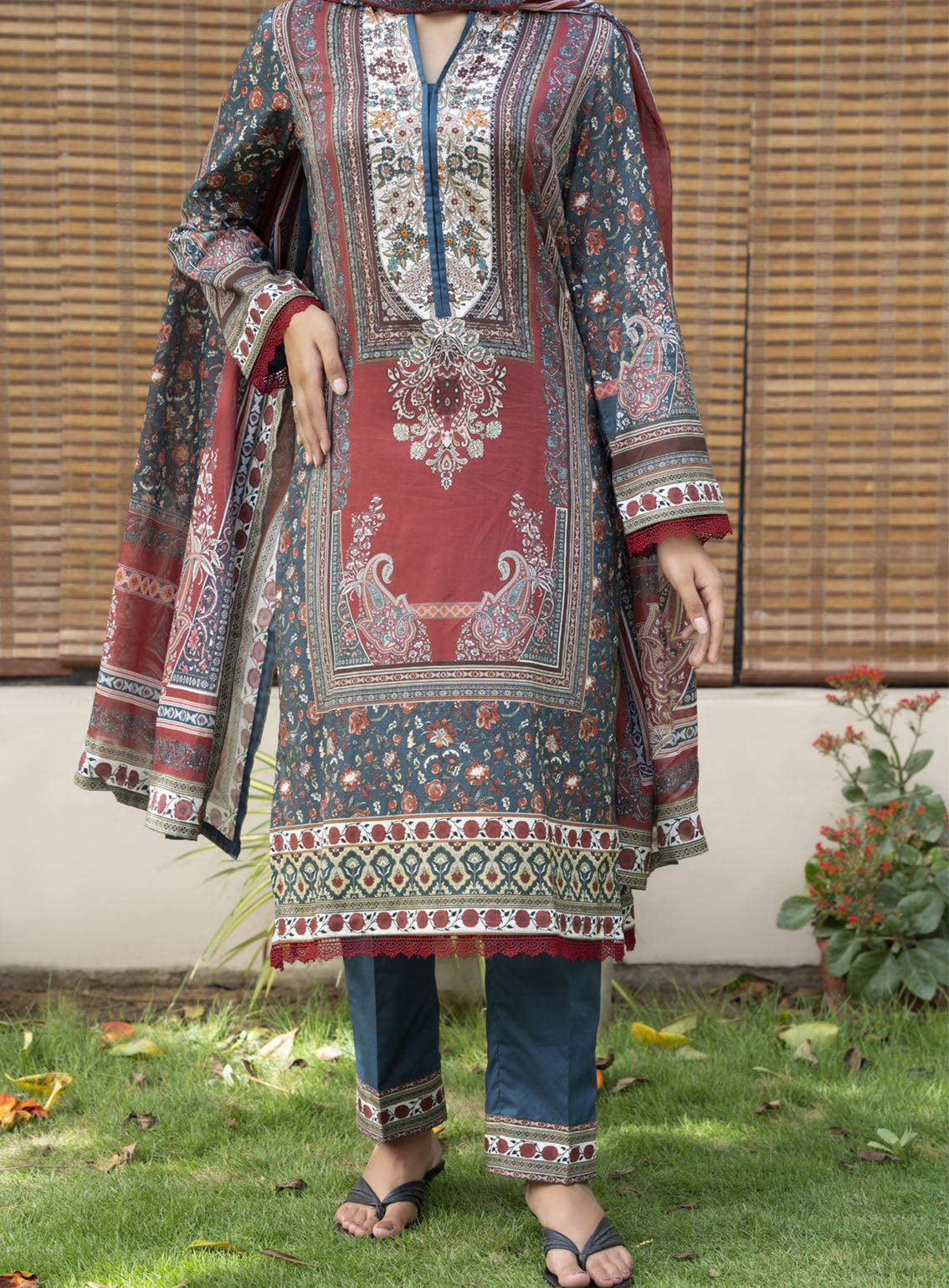 Misri By VS Textile Printed Lawn Suits Unstitched 3 Piece - VS24MPL 415 Misri By VS Textile Printed Lawn Suits Unstitched 3 Piece - VS24MPL 415