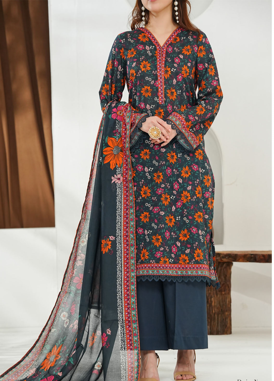 Misri By VS Textile Printed Lawn 3 Piece Unstitched Suit VS26MPLV1N2 D-744 Misri By VS Textile Printed Lawn 3 Piece Unstitched Suit VS26MPLV1N2 D-744