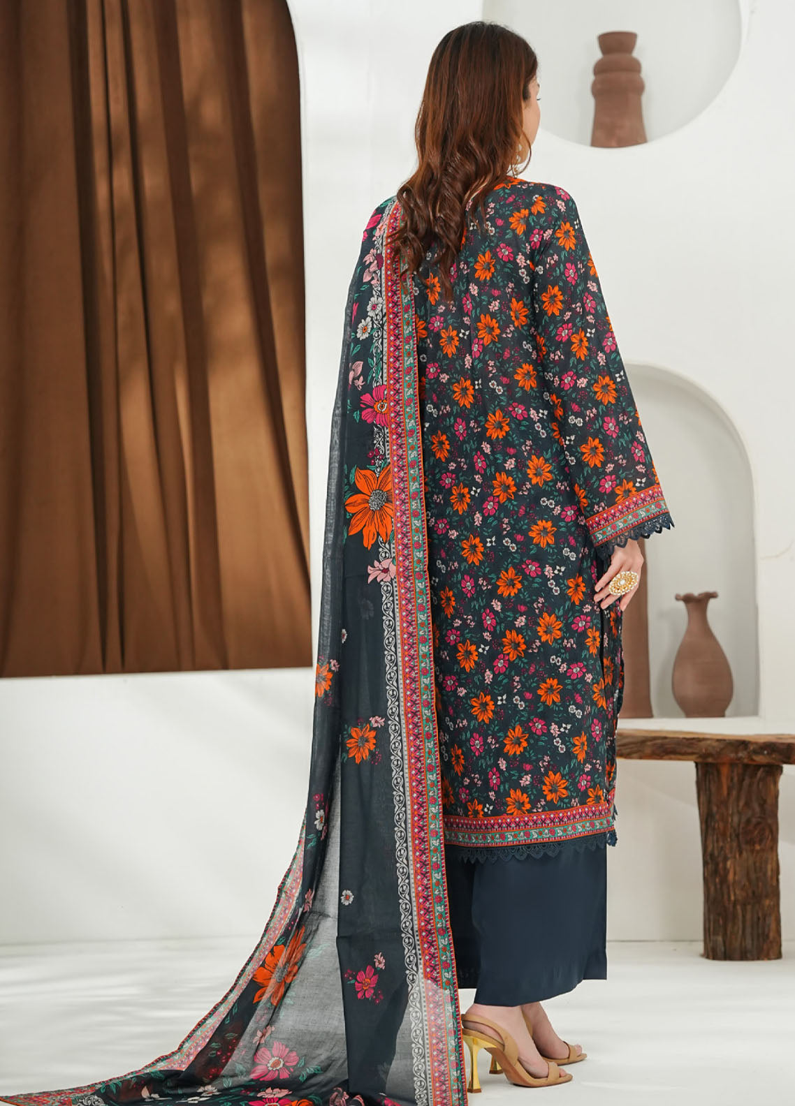 Misri By VS Textile Printed Lawn 3 Piece Unstitched Suit VS26MPLV1N2 D-744 Misri By VS Textile Printed Lawn 3 Piece Unstitched Suit VS26MPLV1N2 D-744