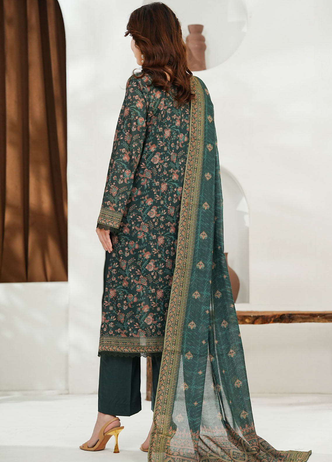 Misri By VS Textile Printed Lawn 3 Piece Unstitched Suit VS26MPLV1N2 D-748 Misri By VS Textile Printed Lawn 3 Piece Unstitched Suit VS26MPLV1N2 D-748