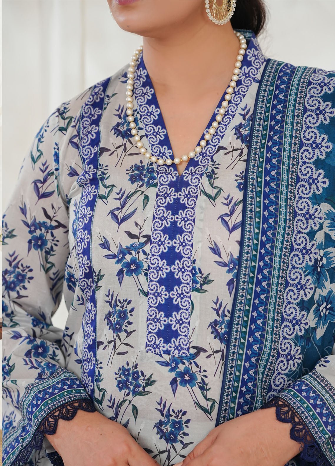 Misri By VS Textile Printed Lawn 3 Piece Unstitched Suit VS26MPLV1N2 D-762 Misri By VS Textile Printed Lawn 3 Piece Unstitched Suit VS26MPLV1N2 D-762