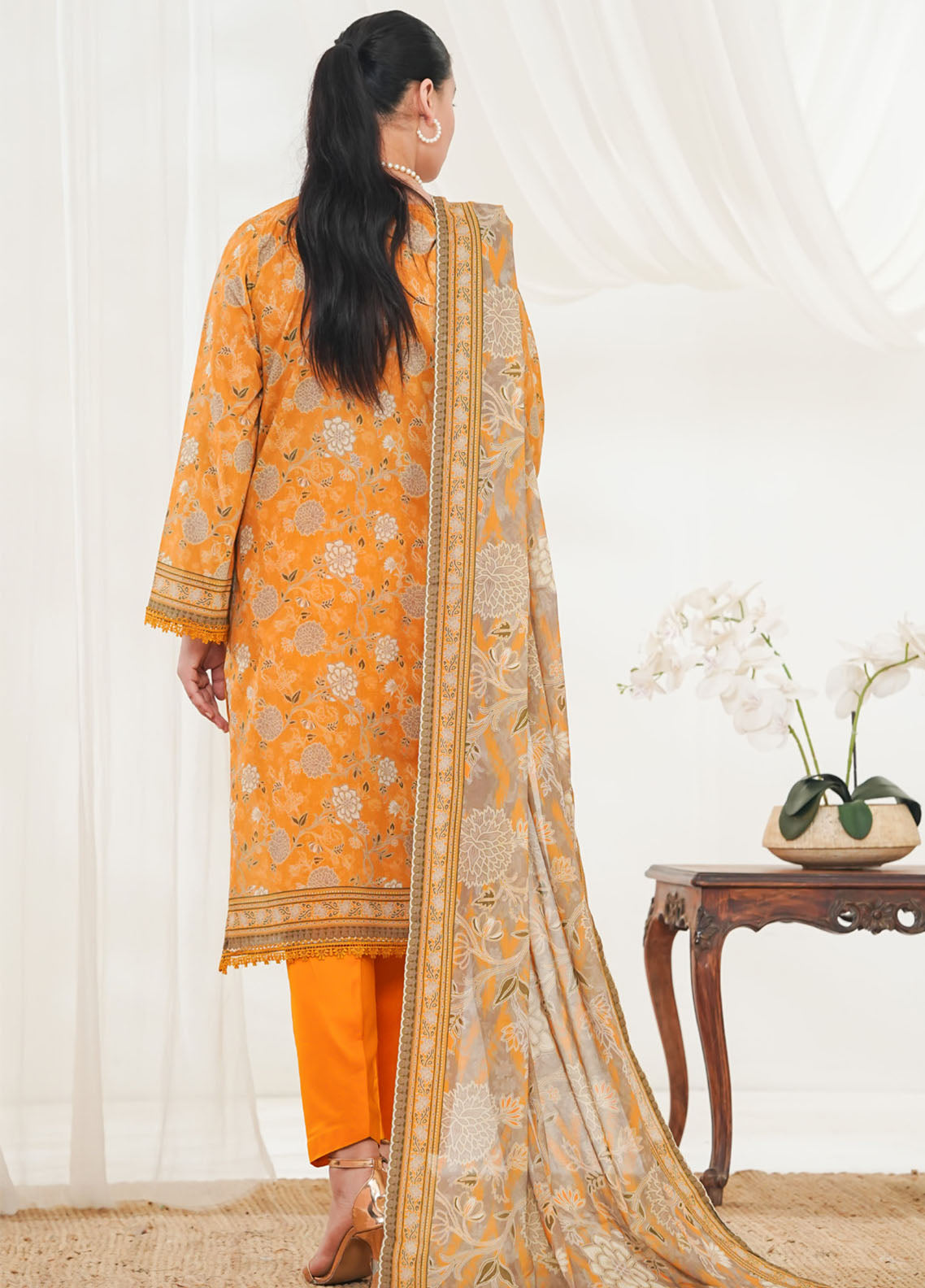 Misri By VS Textile Printed Lawn 3 Piece Unstitched Suit VS26MPLV1N2 D-763 Misri By VS Textile Printed Lawn 3 Piece Unstitched Suit VS26MPLV1N2 D-763