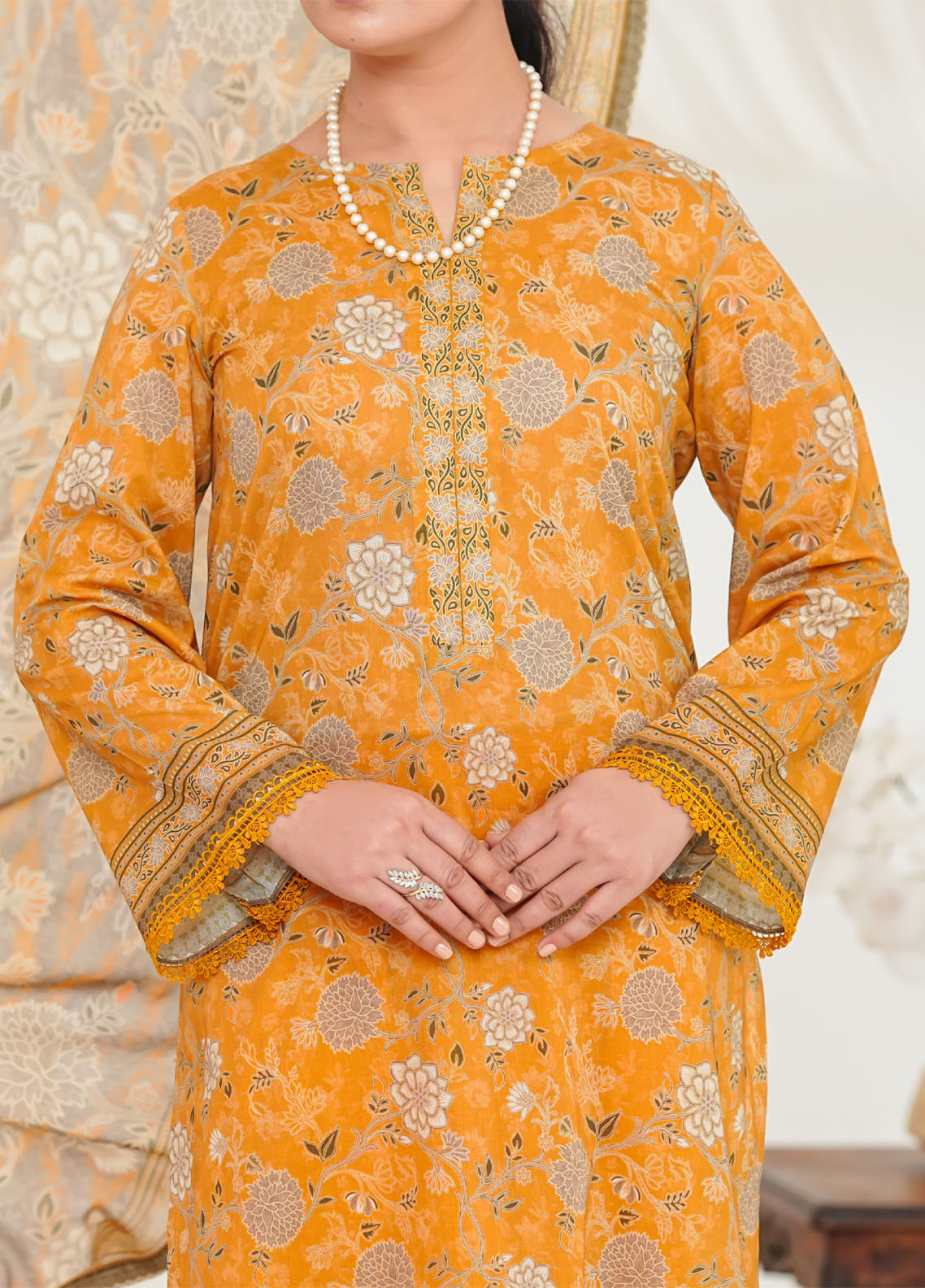 Misri By VS Textile Printed Lawn 3 Piece Unstitched Suit VS26MPLV1N2 D-763 Misri By VS Textile Printed Lawn 3 Piece Unstitched Suit VS26MPLV1N2 D-763
