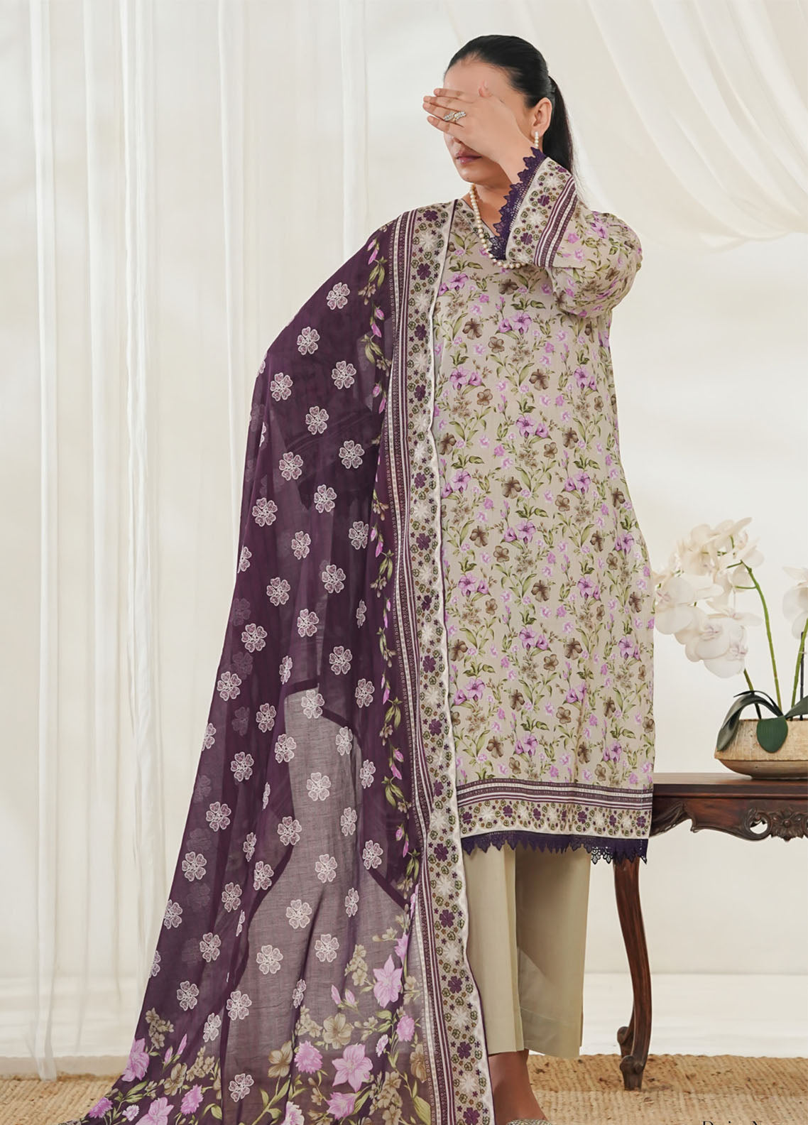 Misri By VS Textile Printed Lawn 3 Piece Unstitched Suit VS26MPLV1N2 D-769 Misri By VS Textile Printed Lawn 3 Piece Unstitched Suit VS26MPLV1N2 D-769