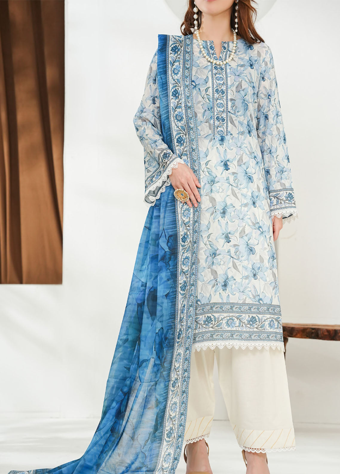 Misri By VS Textile Printed Lawn 3 Piece Unstitched Suit VS26MPLV1N2 D-772 Misri By VS Textile Printed Lawn 3 Piece Unstitched Suit VS26MPLV1N2 D-772