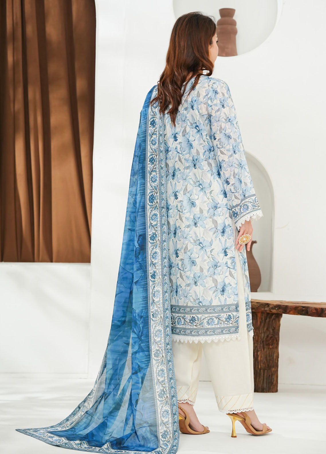 Misri By VS Textile Printed Lawn 3 Piece Unstitched Suit VS26MPLV1N2 D-772 Misri By VS Textile Printed Lawn 3 Piece Unstitched Suit VS26MPLV1N2 D-772