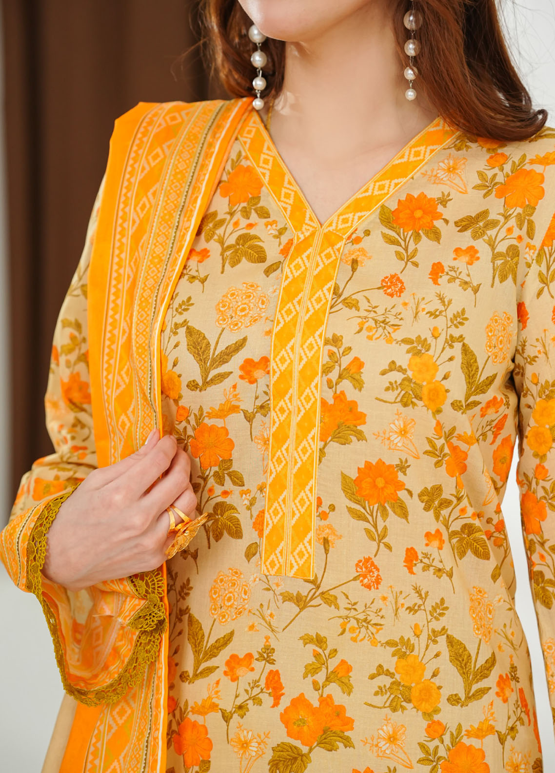 Misri By VS Textile Printed Lawn 3 Piece Unstitched Suit VS26MPLV1N2 D-773 Misri By VS Textile Printed Lawn 3 Piece Unstitched Suit VS26MPLV1N2 D-773