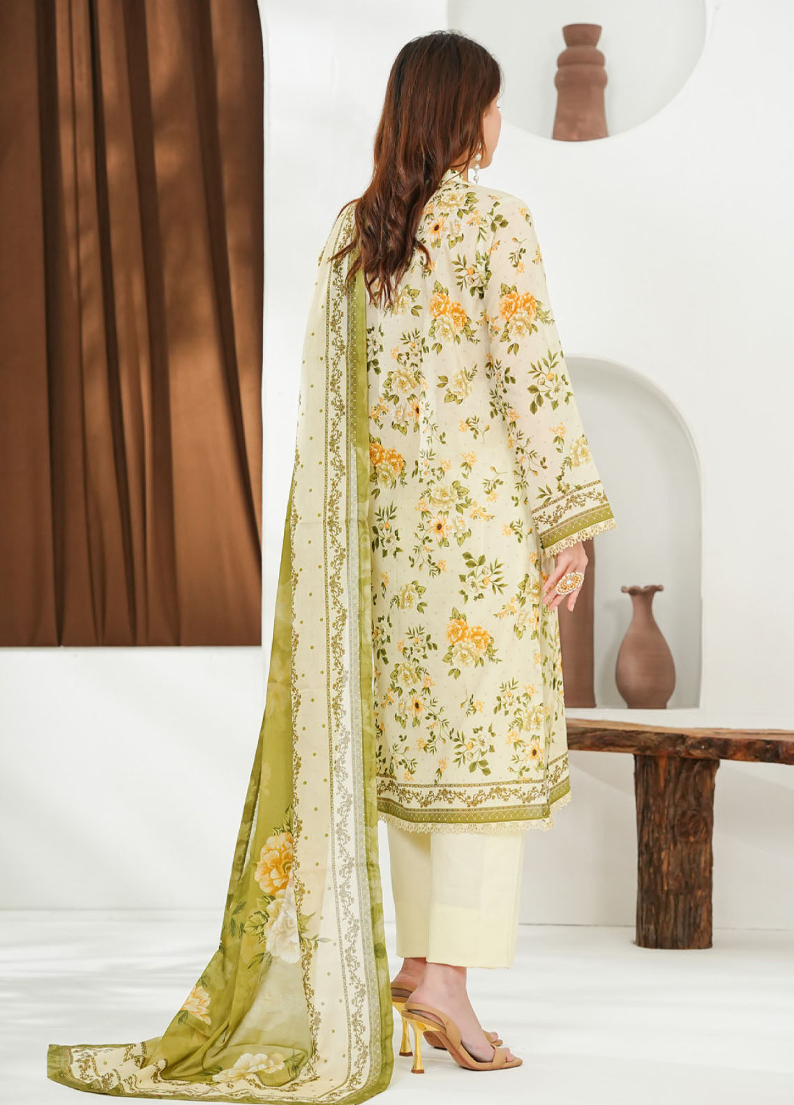 Misri By VS Textile Printed Lawn 3 Piece Unstitched Suit VS26MPLV1N2 D-774 Misri By VS Textile Printed Lawn 3 Piece Unstitched Suit VS26MPLV1N2 D-774