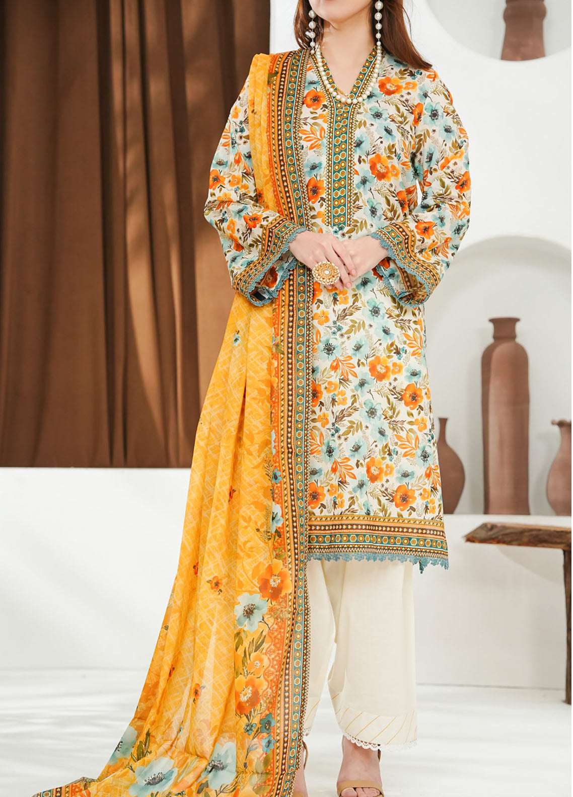 Misri By VS Textile Printed Lawn 3 Piece Unstitched Suit VS26MPLV1N2 D-775 Misri By VS Textile Printed Lawn 3 Piece Unstitched Suit VS26MPLV1N2 D-775